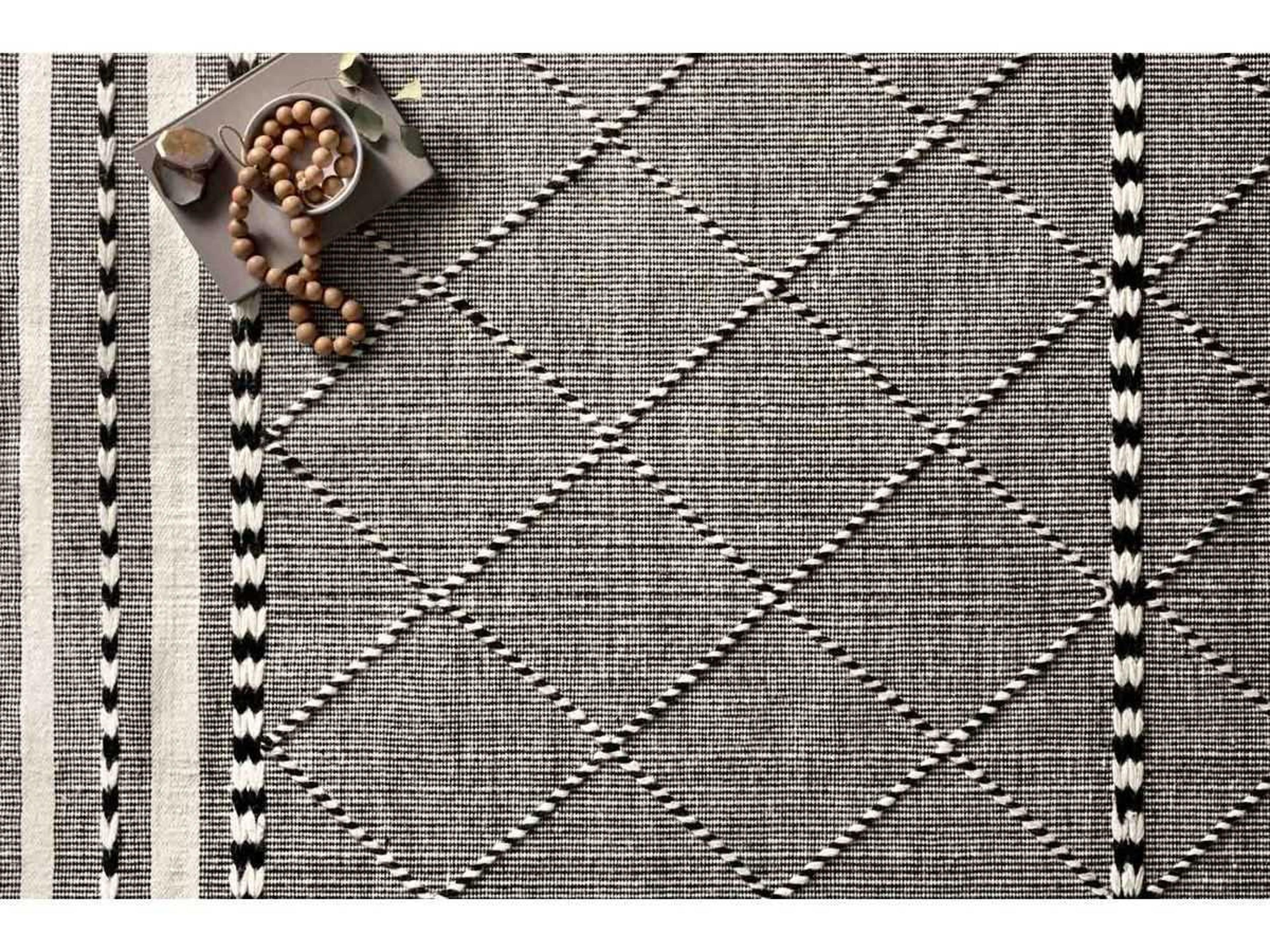 Loloi Rugs Sawyer Geometric Area Rug