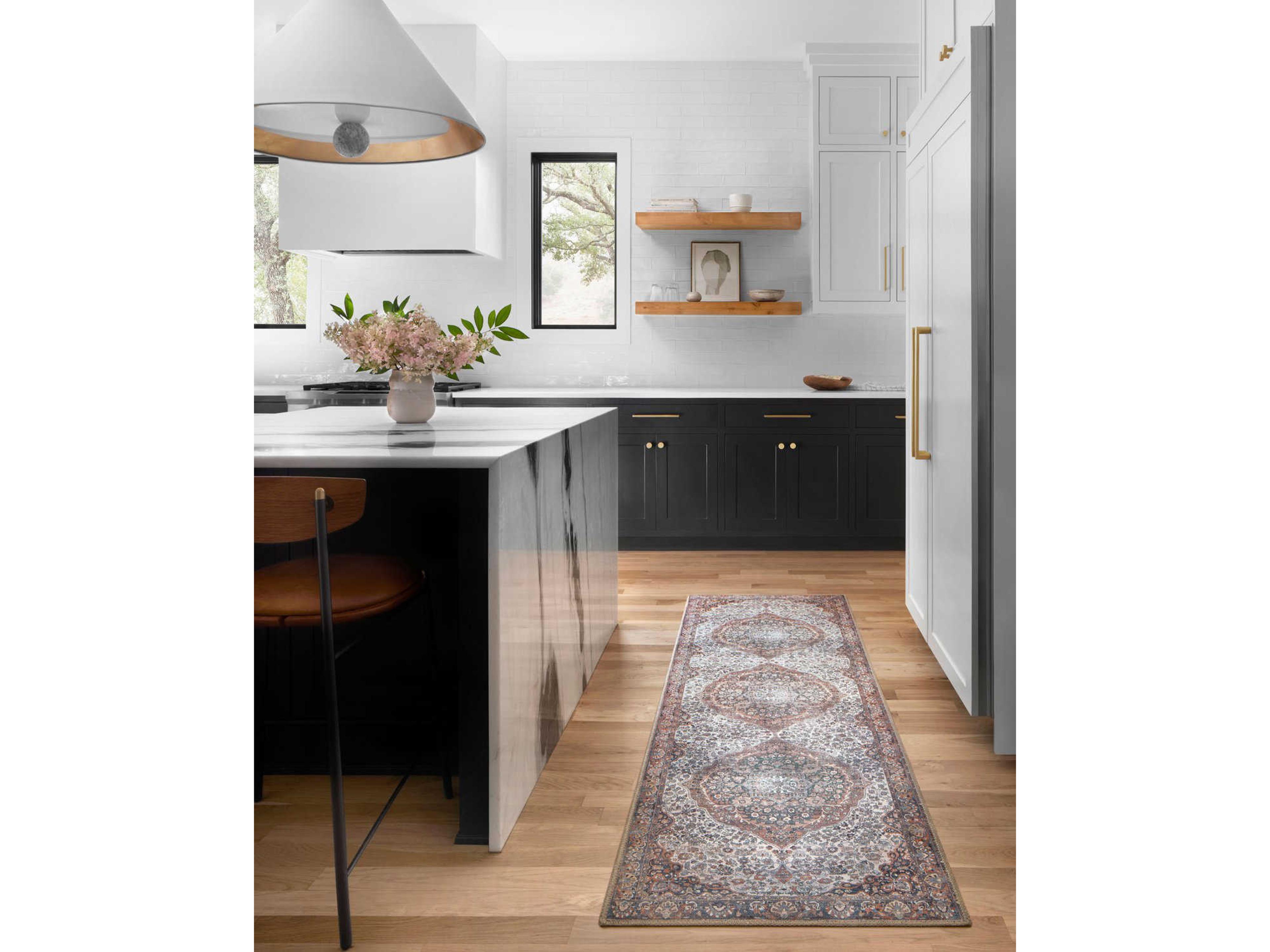 Loloi Rugs Wynter Bordered Runner Area Rug