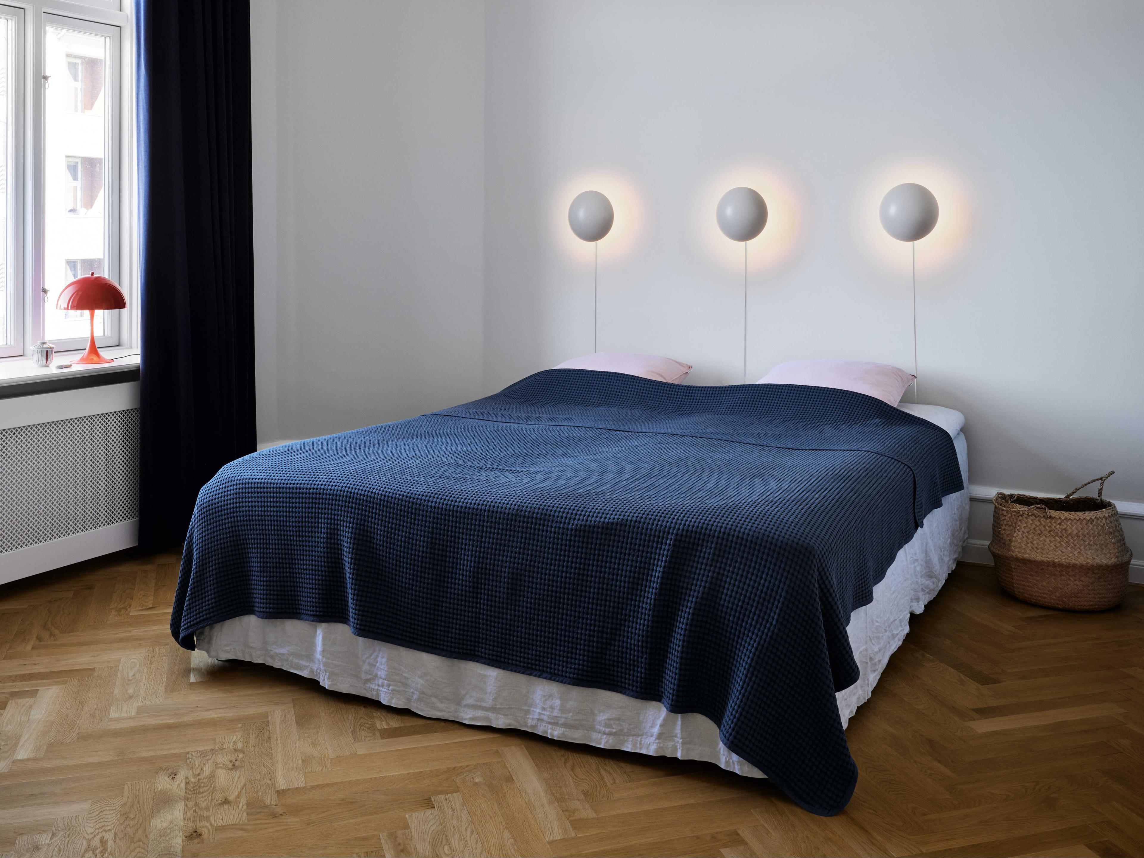 Louis Poulsen PH-Hat 1-Light White Wall Sconce