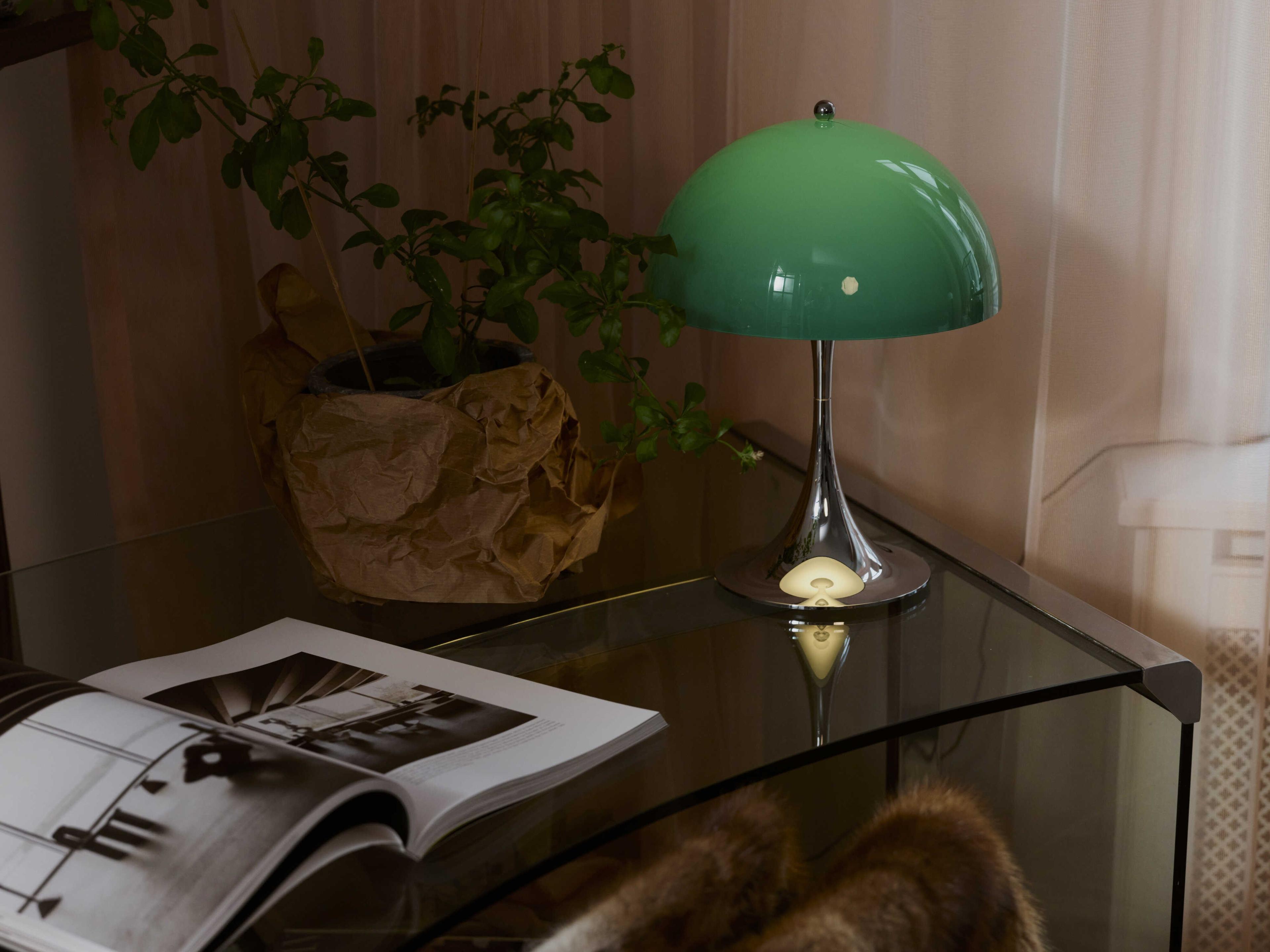 Louis Poulsen Panthella-250 Opal Green Table Lamp