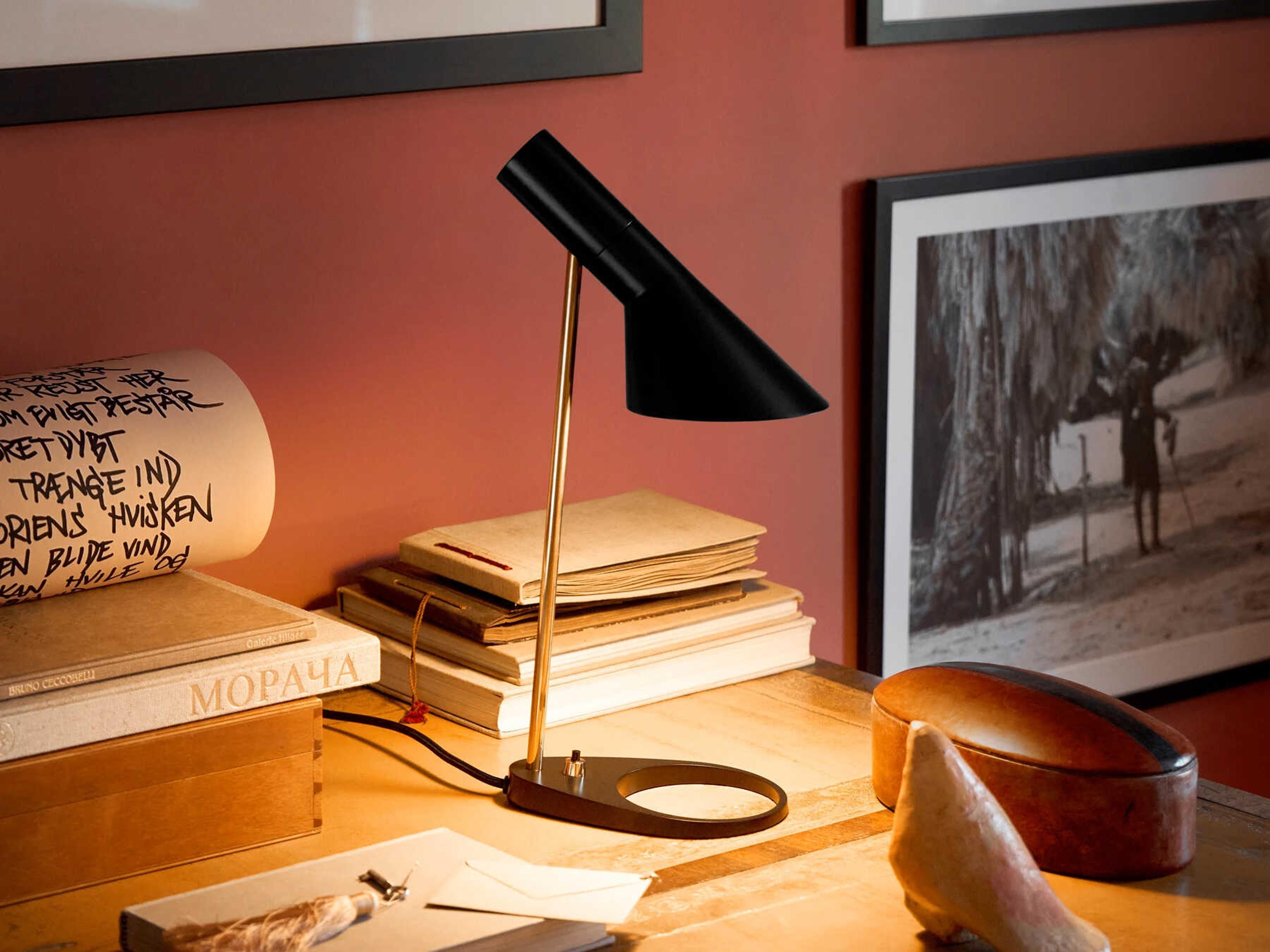 Louis Poulsen AJ Black Desk Lamp