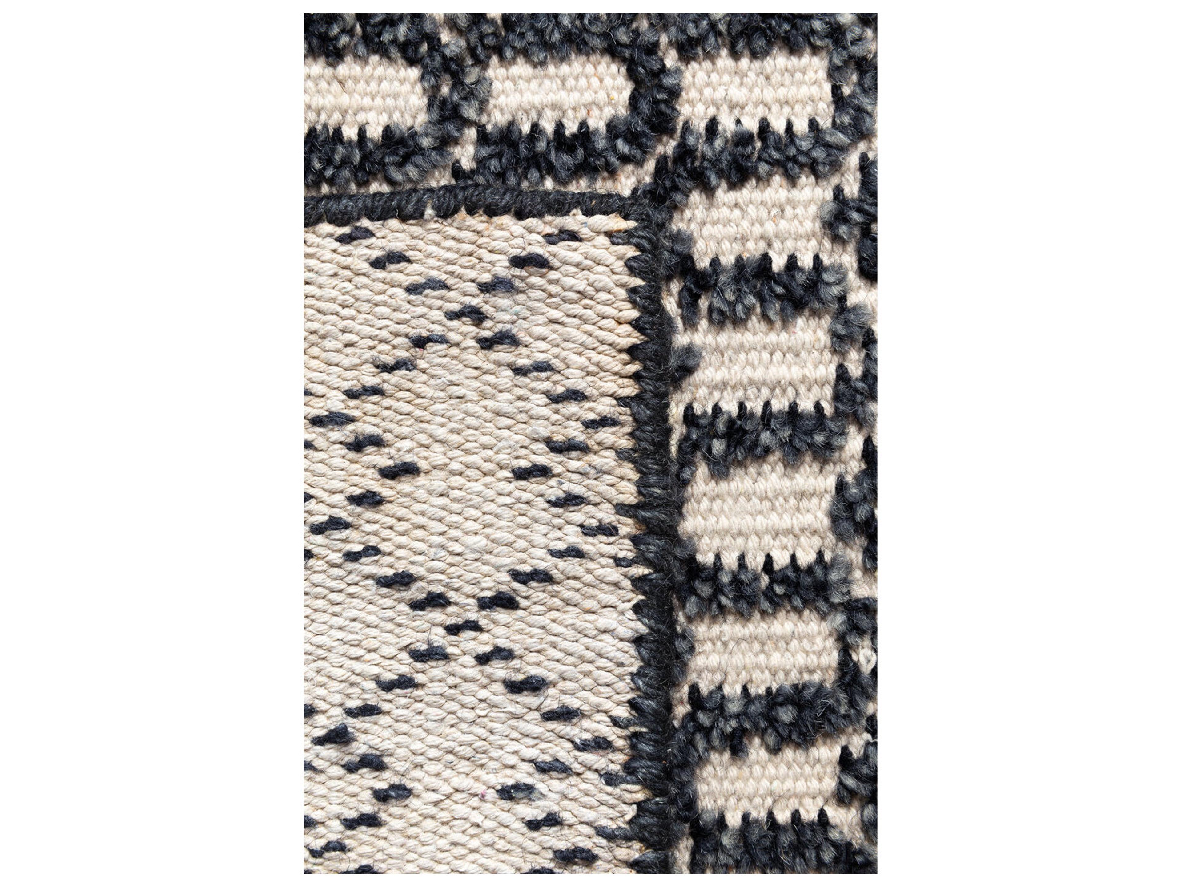 Ligne Pure Switch Geometric Area Rug