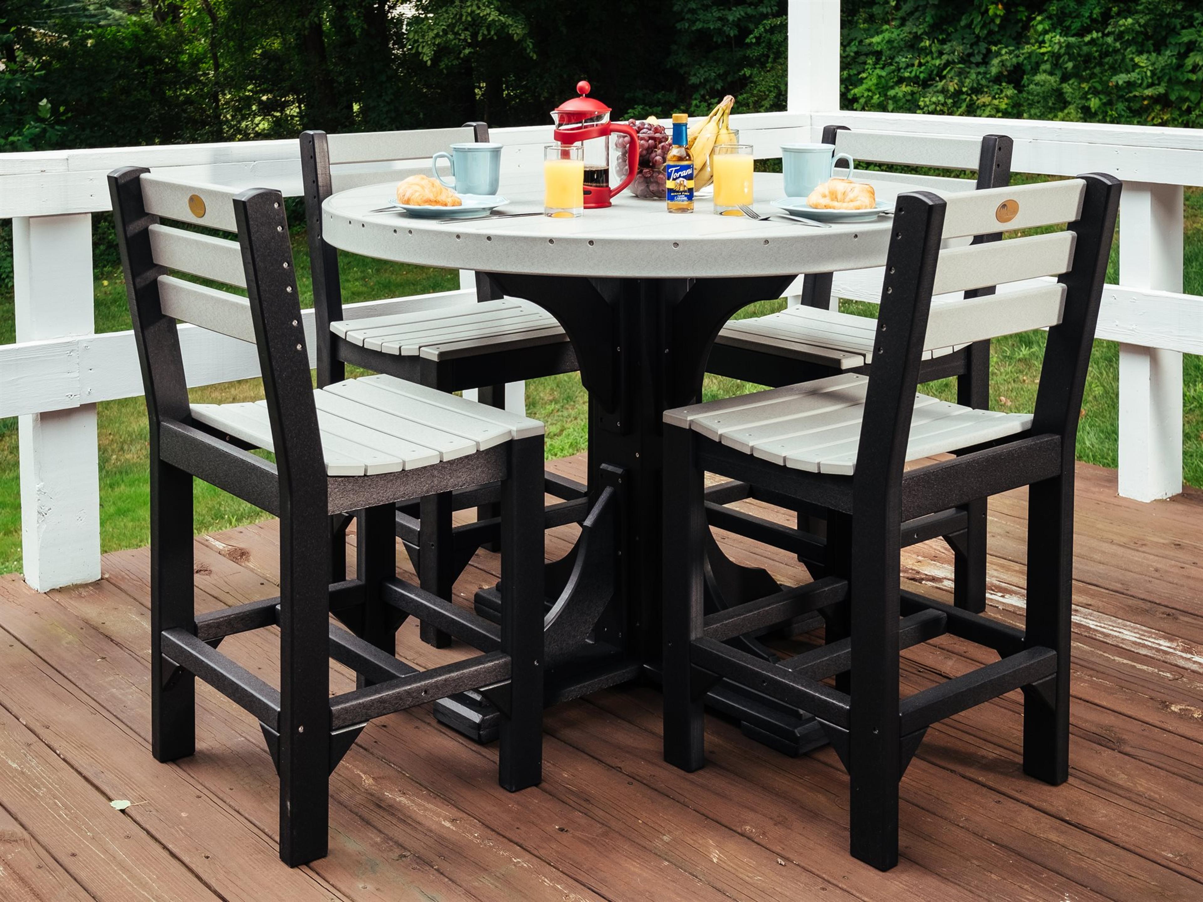 Recycled Plastic Poly 4' Round Table Outdoor Dining Set
