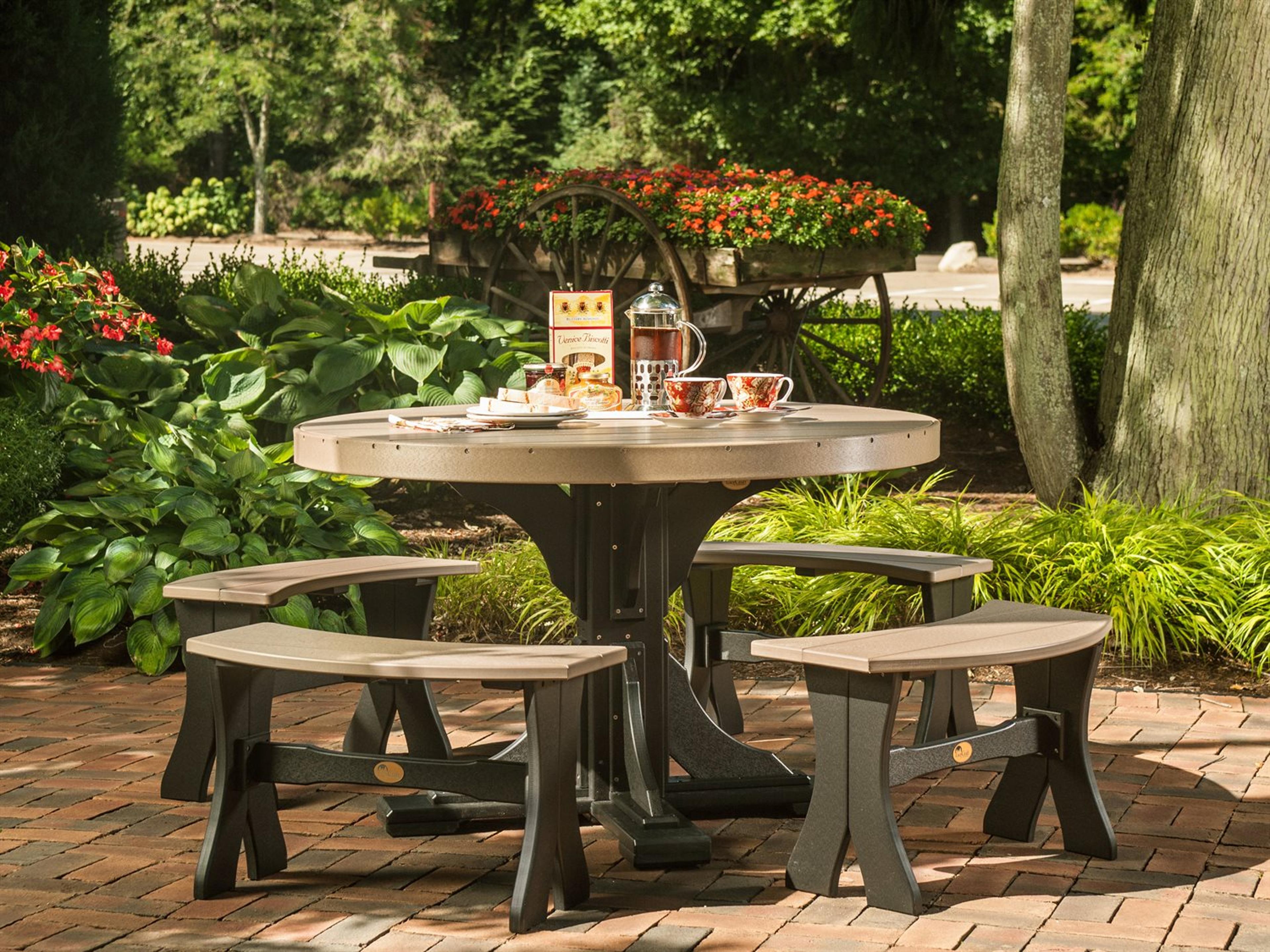 Recycled Plastic Outdoor Dining Set