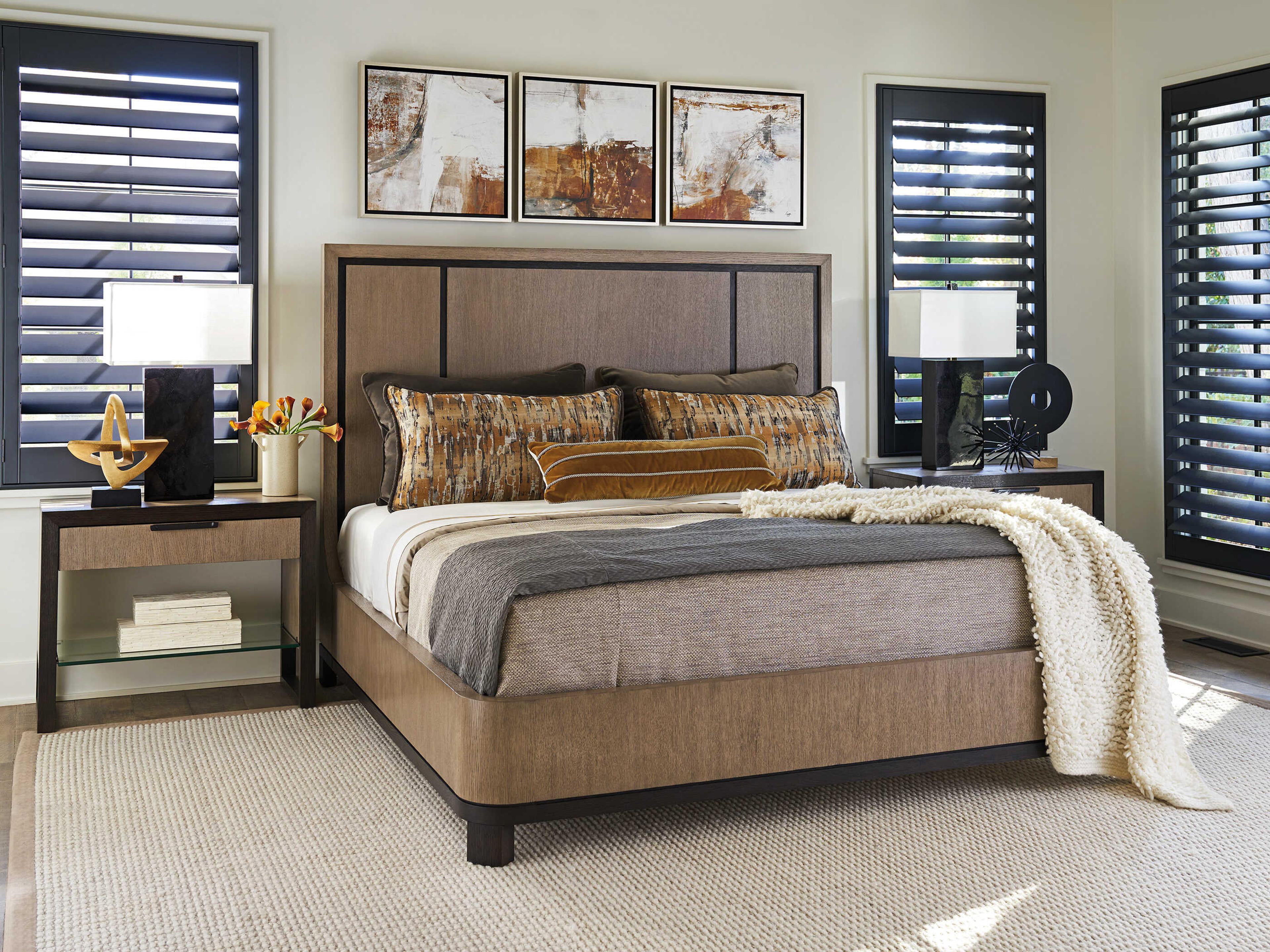 Lexington Zanzibar Deep Espresso Tunis Brown Wood King Panel Bed