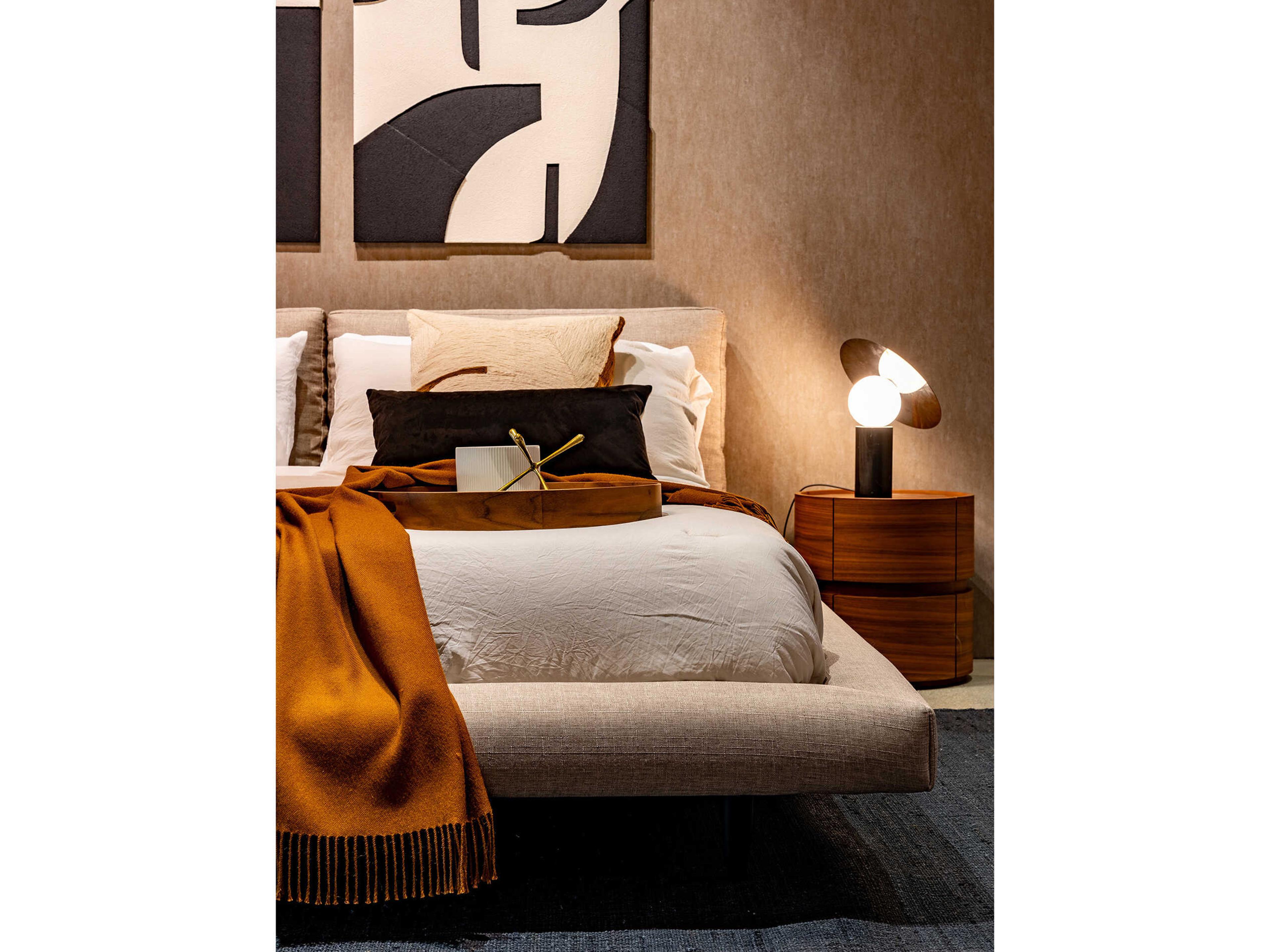 Luxcor Modluxe Zanzibar King Bed in Sand Fabric