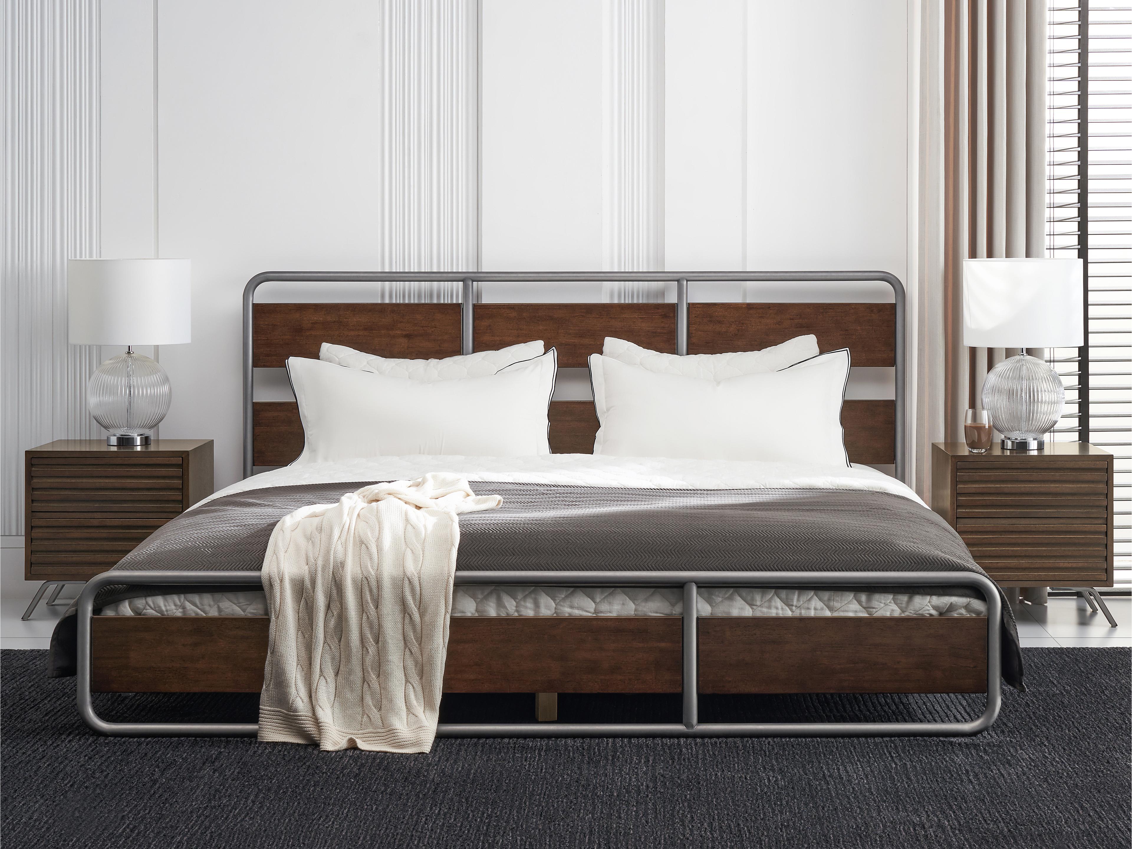 Luxecor Atelier Beige Oak Wood King Platform Bed