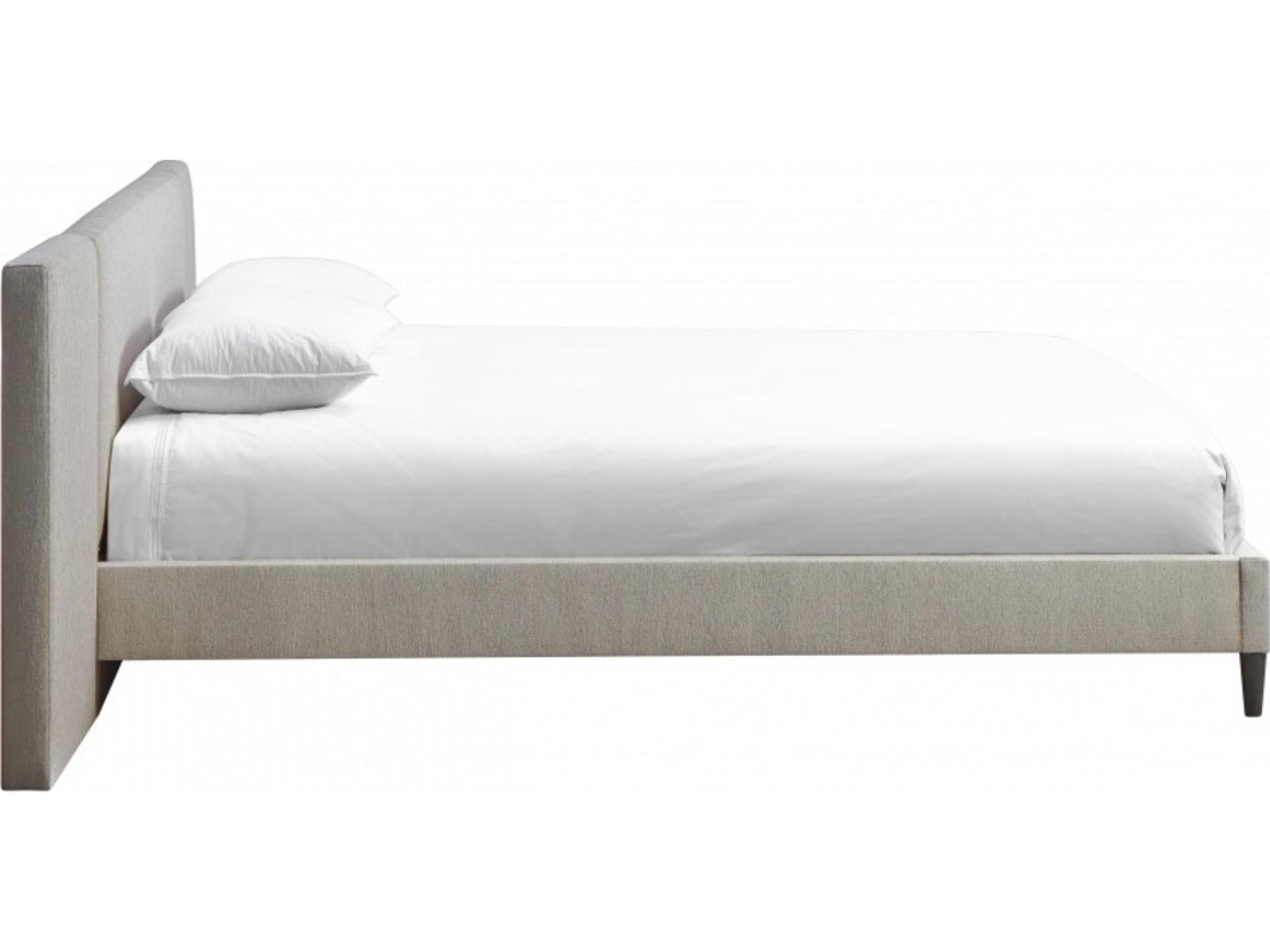 Luxecor Atelier Gray Rubberwood Upholstered King Platform Bed