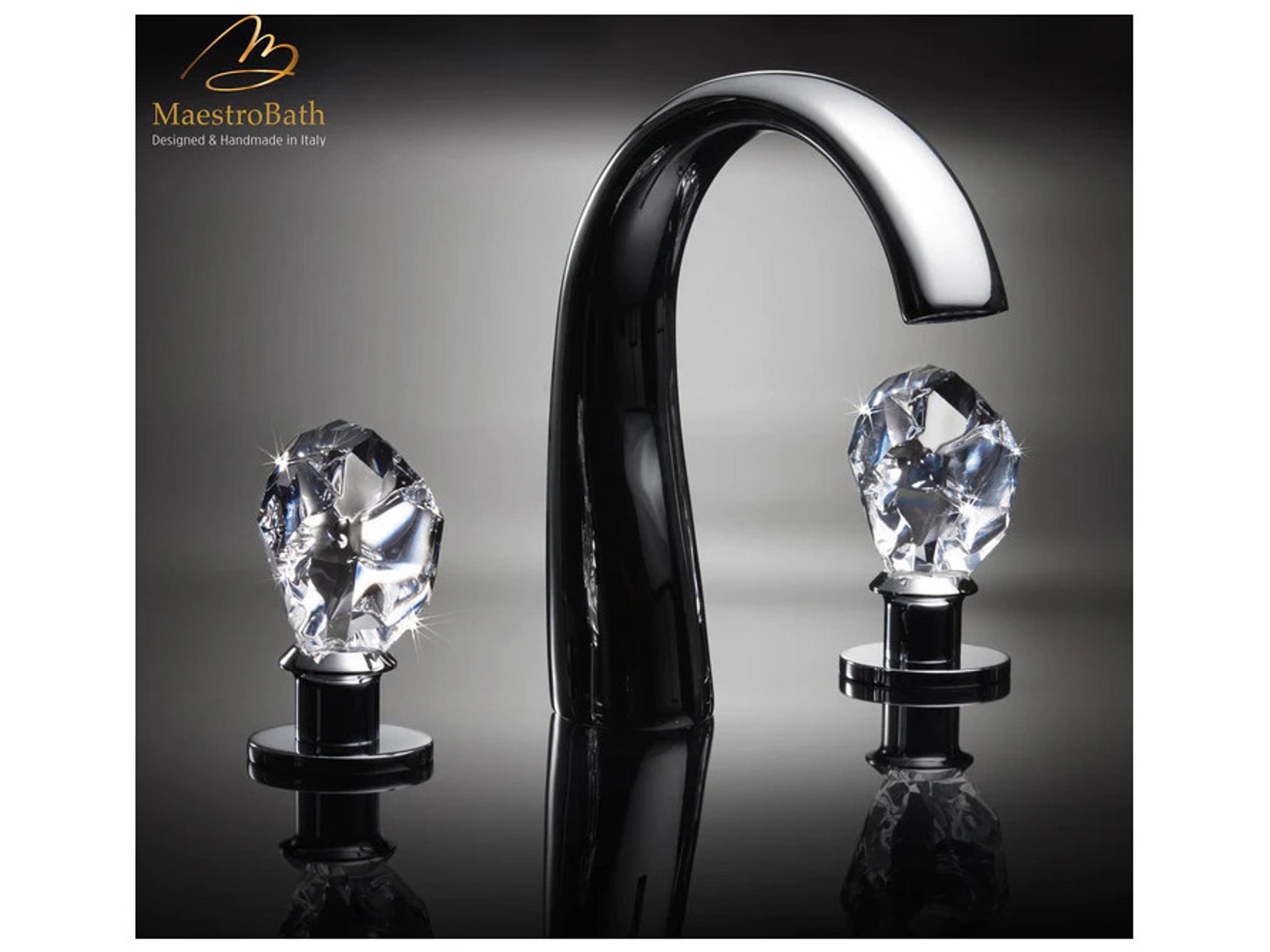 Lucente Luxury 3-Hole Bathroom Faucet