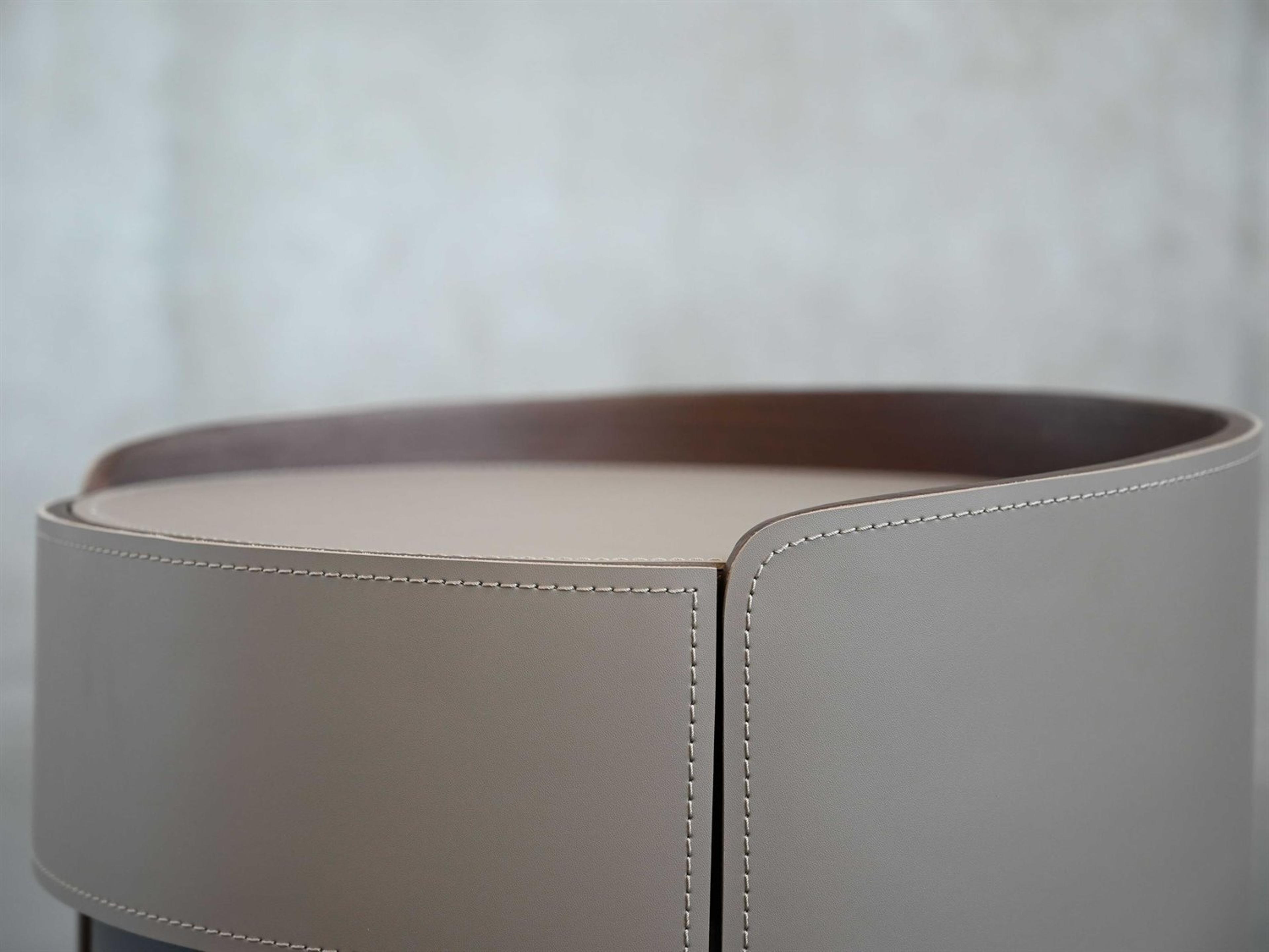 Mobital Merc Round End Table