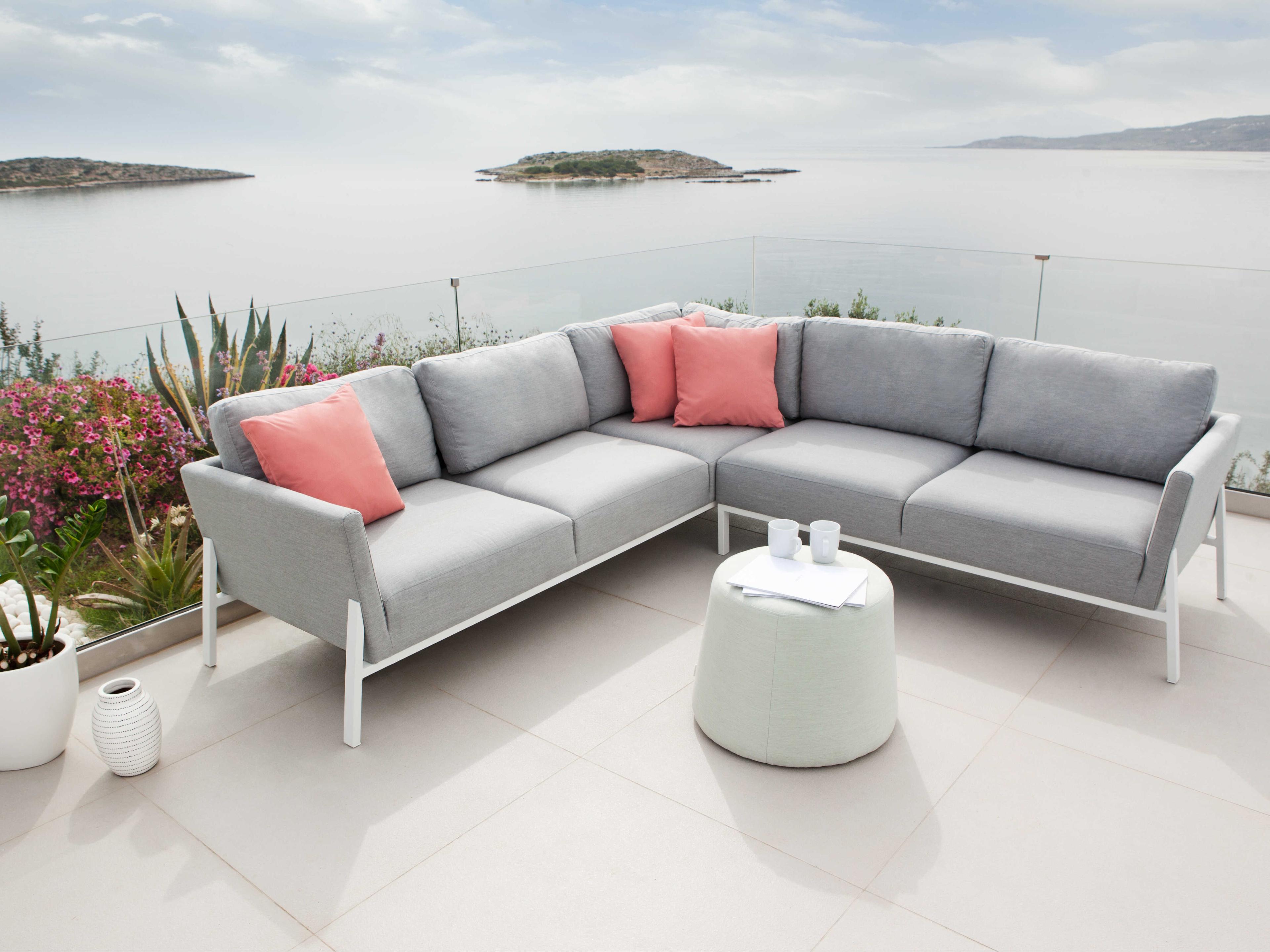 Mobital Kitsilano Gray Upholstered Sectional Sofa