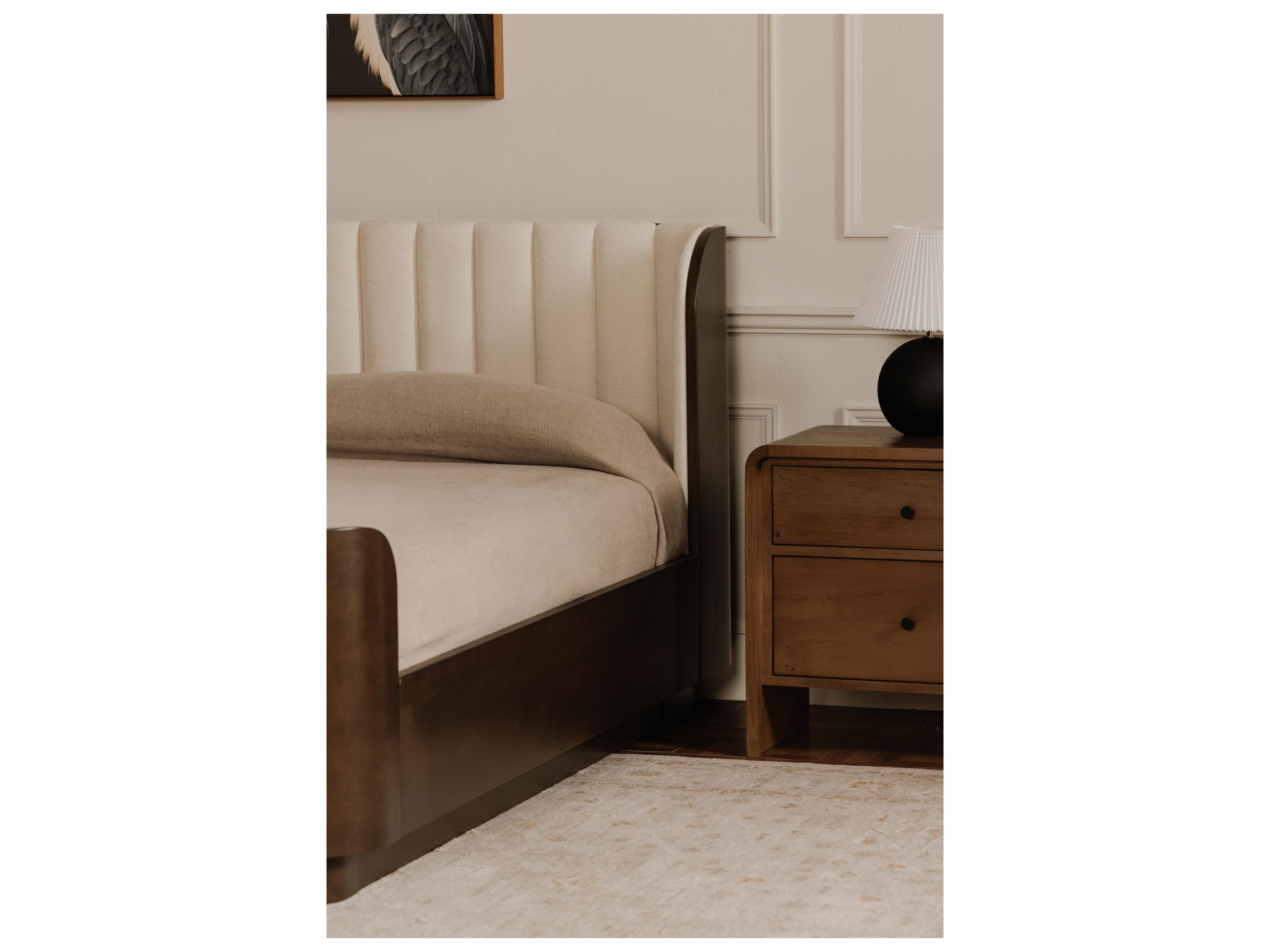 Moe's Home Scarlette White Rubberwood Wood King Panel Bed