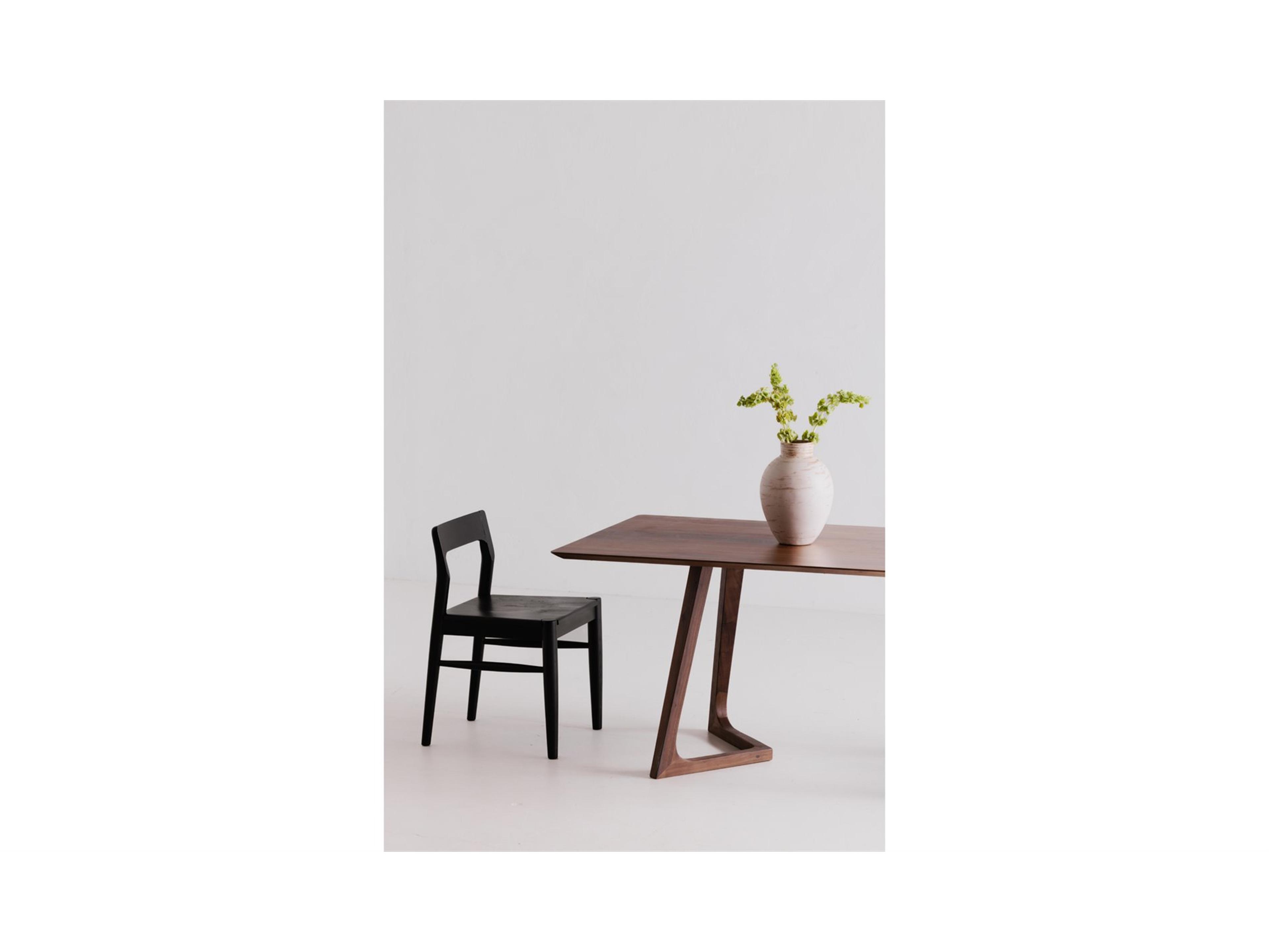 Moe's Home Owing Dining Set