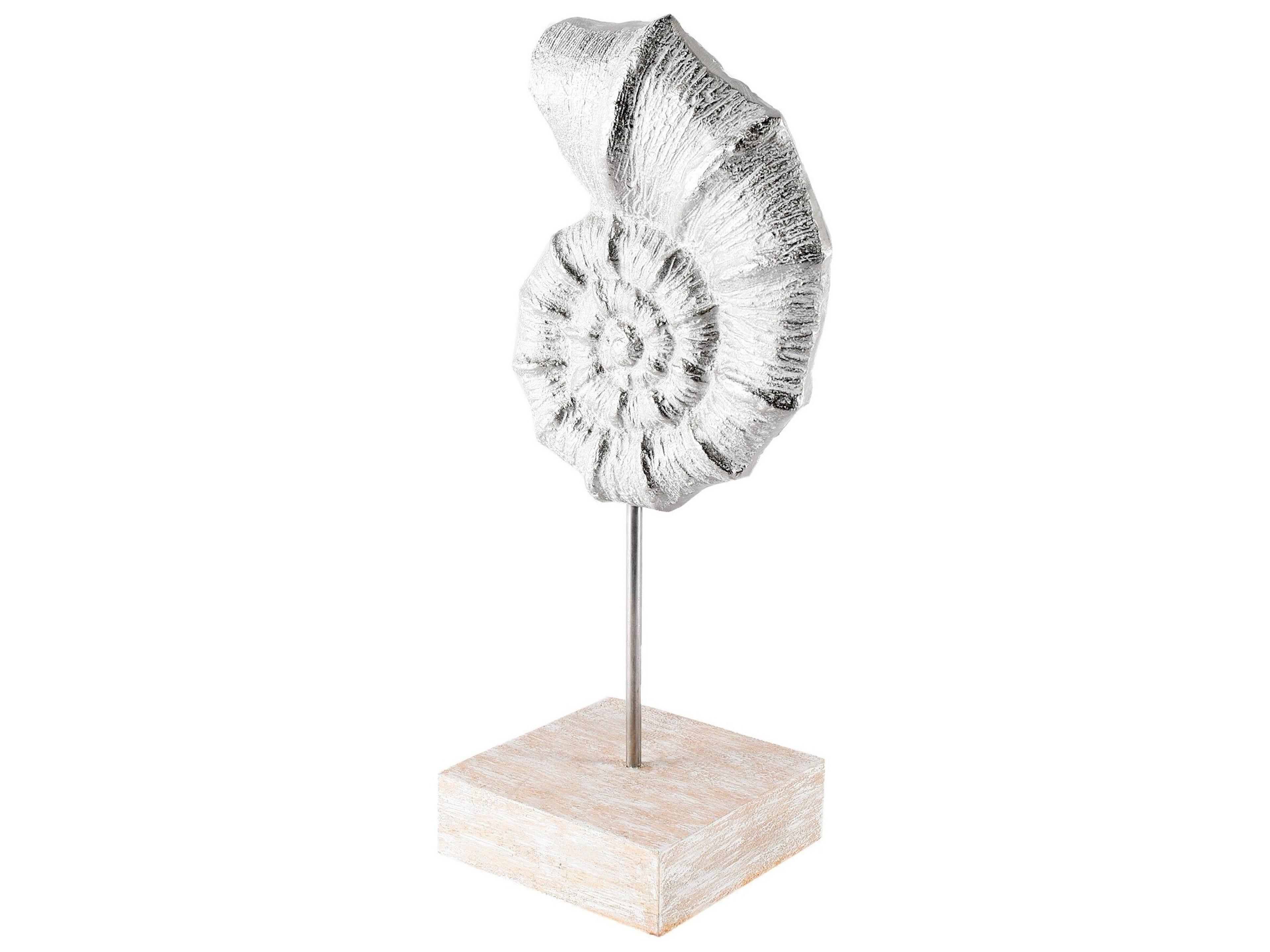 Mercana Cockle 5L x 4W White Coastal Iron Sea Shell