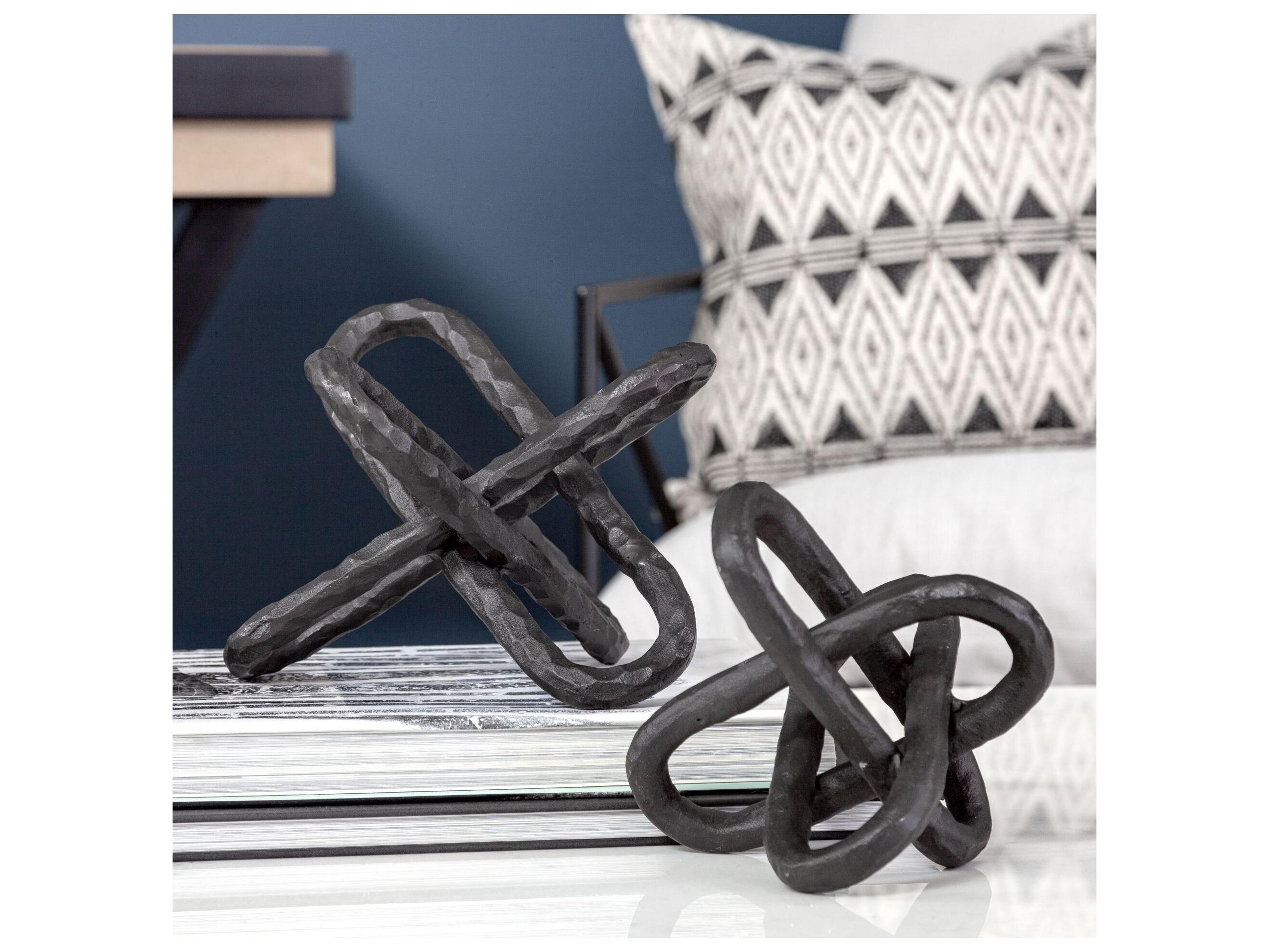 Mercana Wilhelm I (Small) 7L x 7W Black Metal Link Decor Object