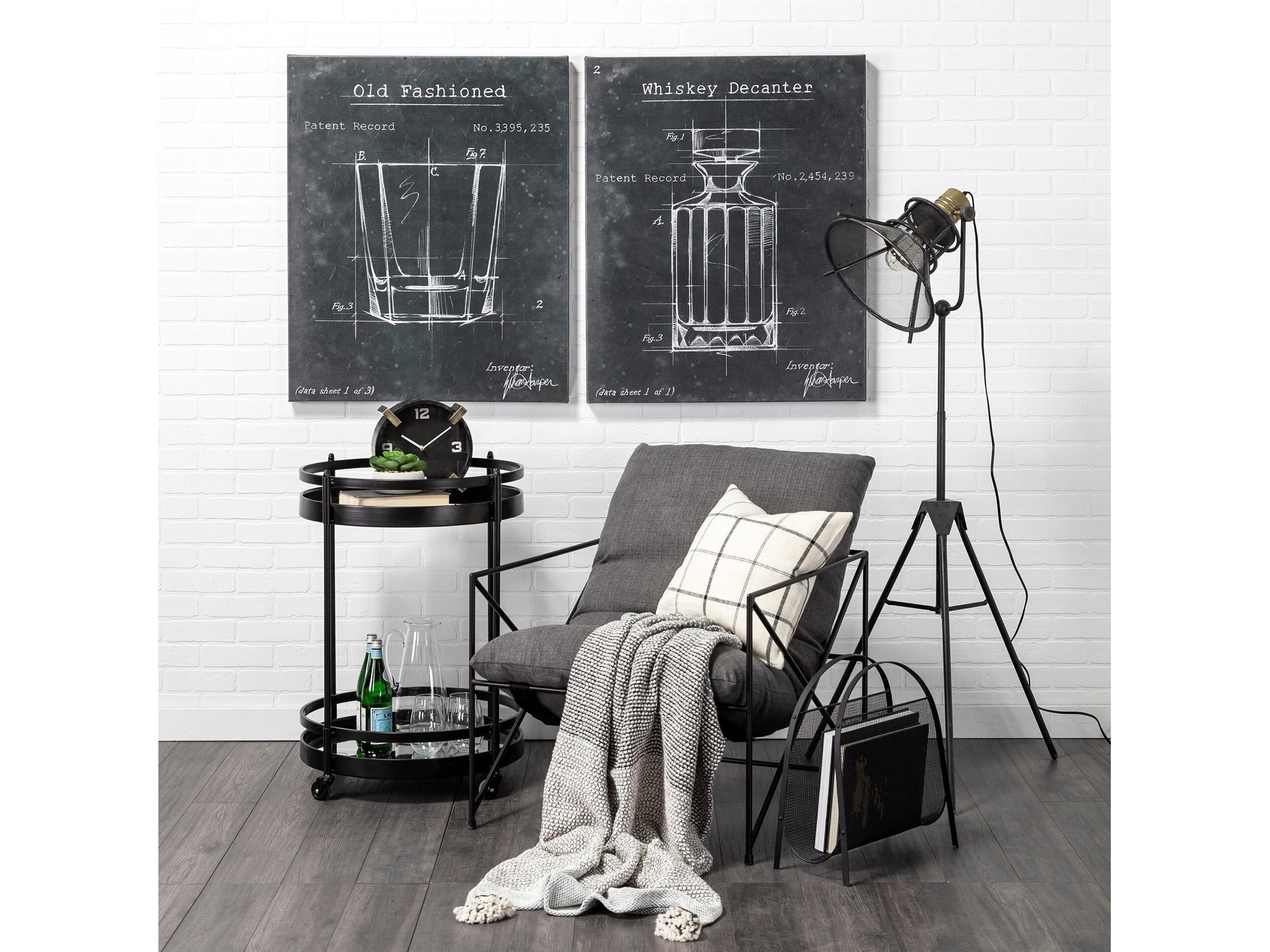 Mercana Agar Black Metal Round Table Clock