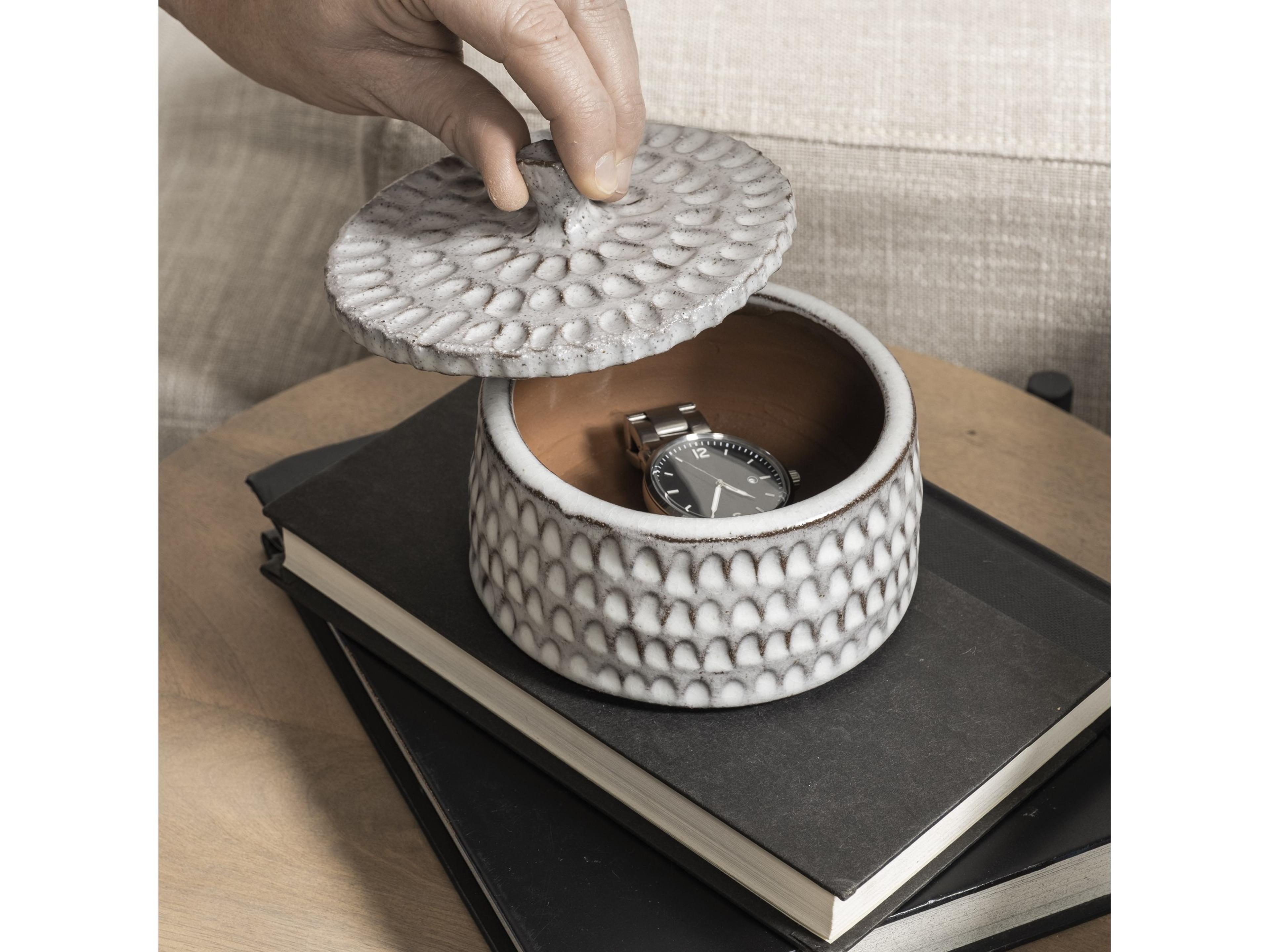 Mercana Azul (Small) 5L x 5W Gray Ceramic Detailed Decorative Box