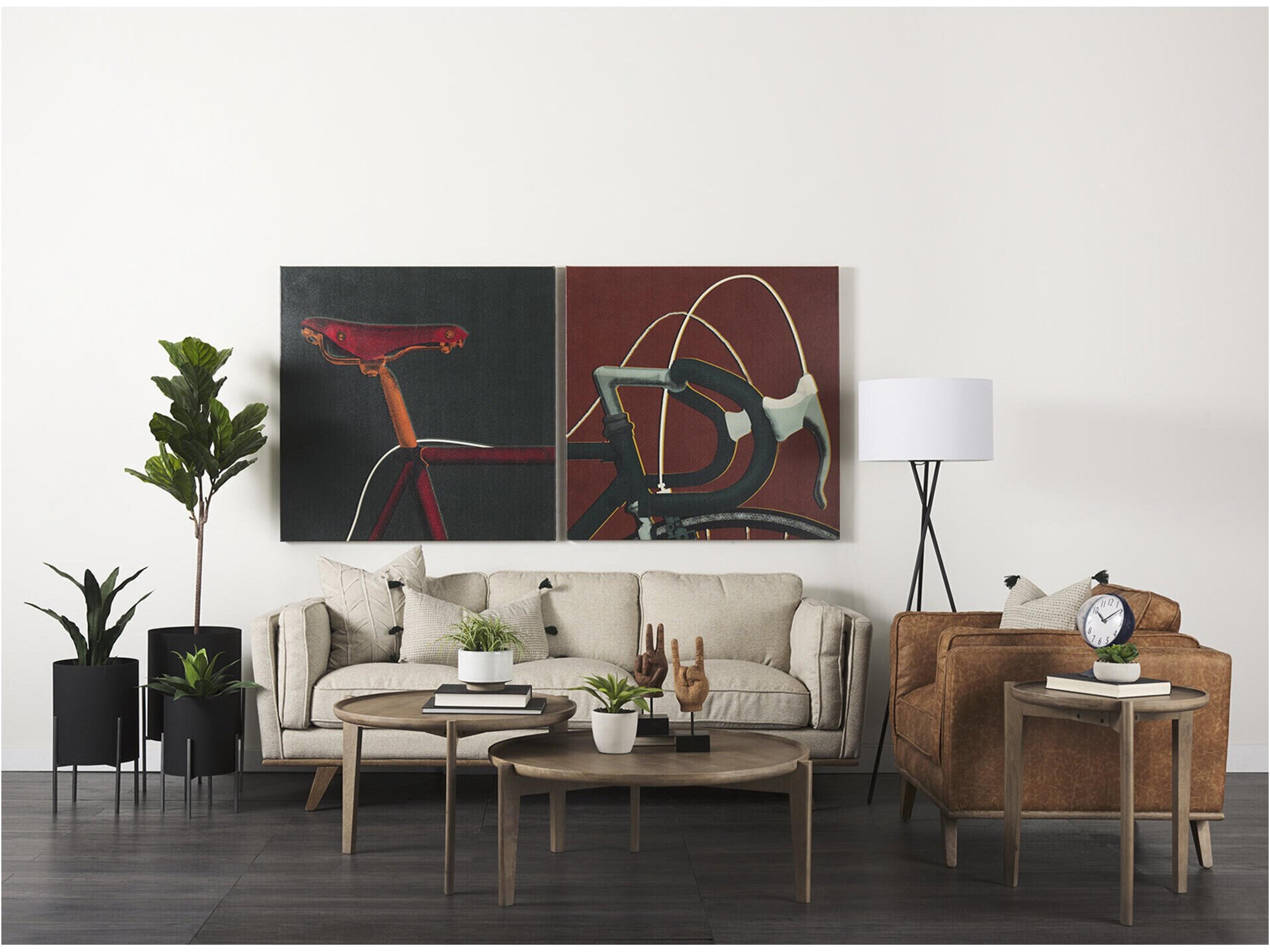 Mercana Cleaver (Set of 2) 40" & 31" Round Brown Solid Wood Nesting Coffee Tables