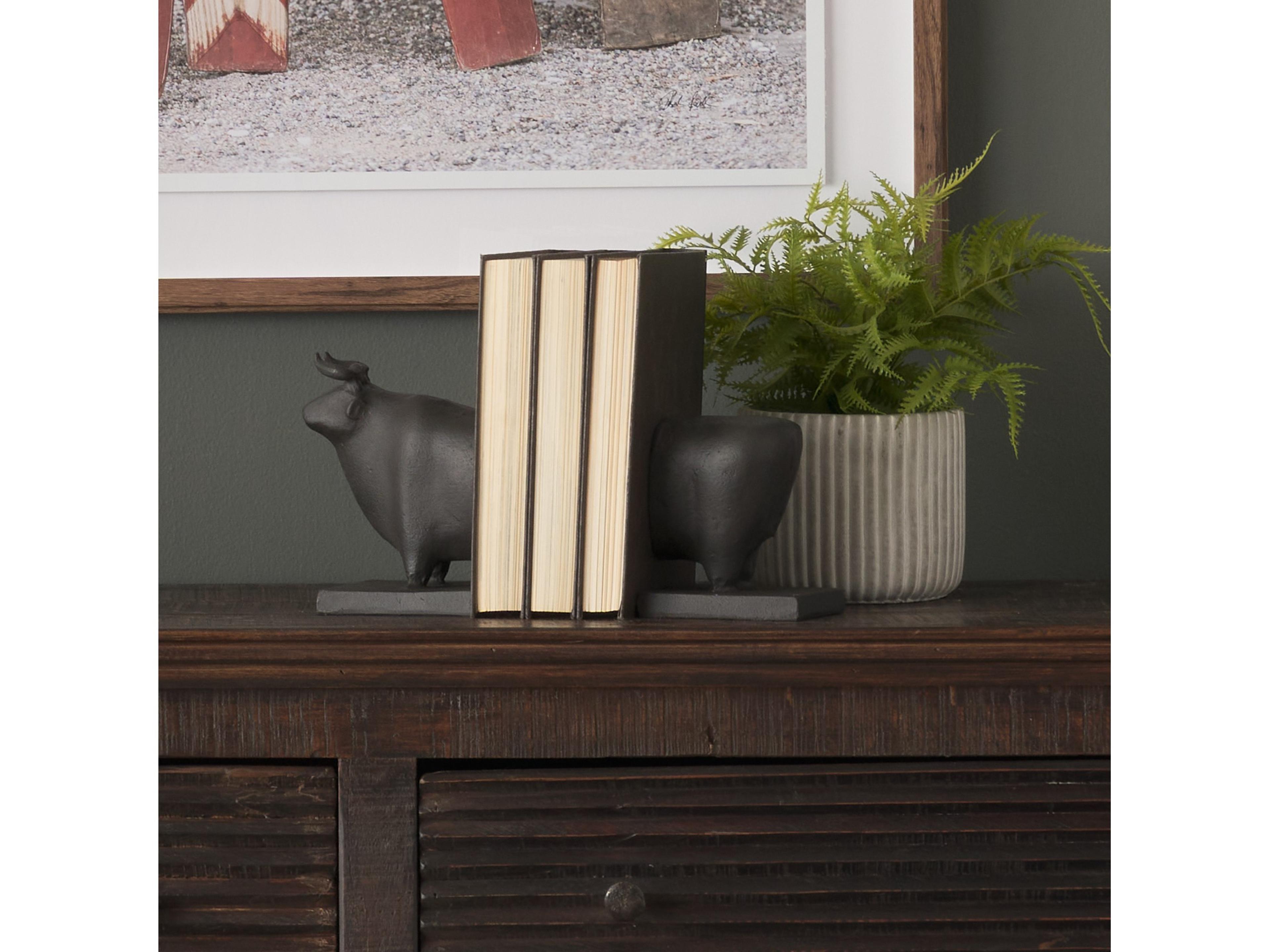 Mercana Taurus III (Set of 2) 9L x 4W Black Cast Aluminum Bull Bookends