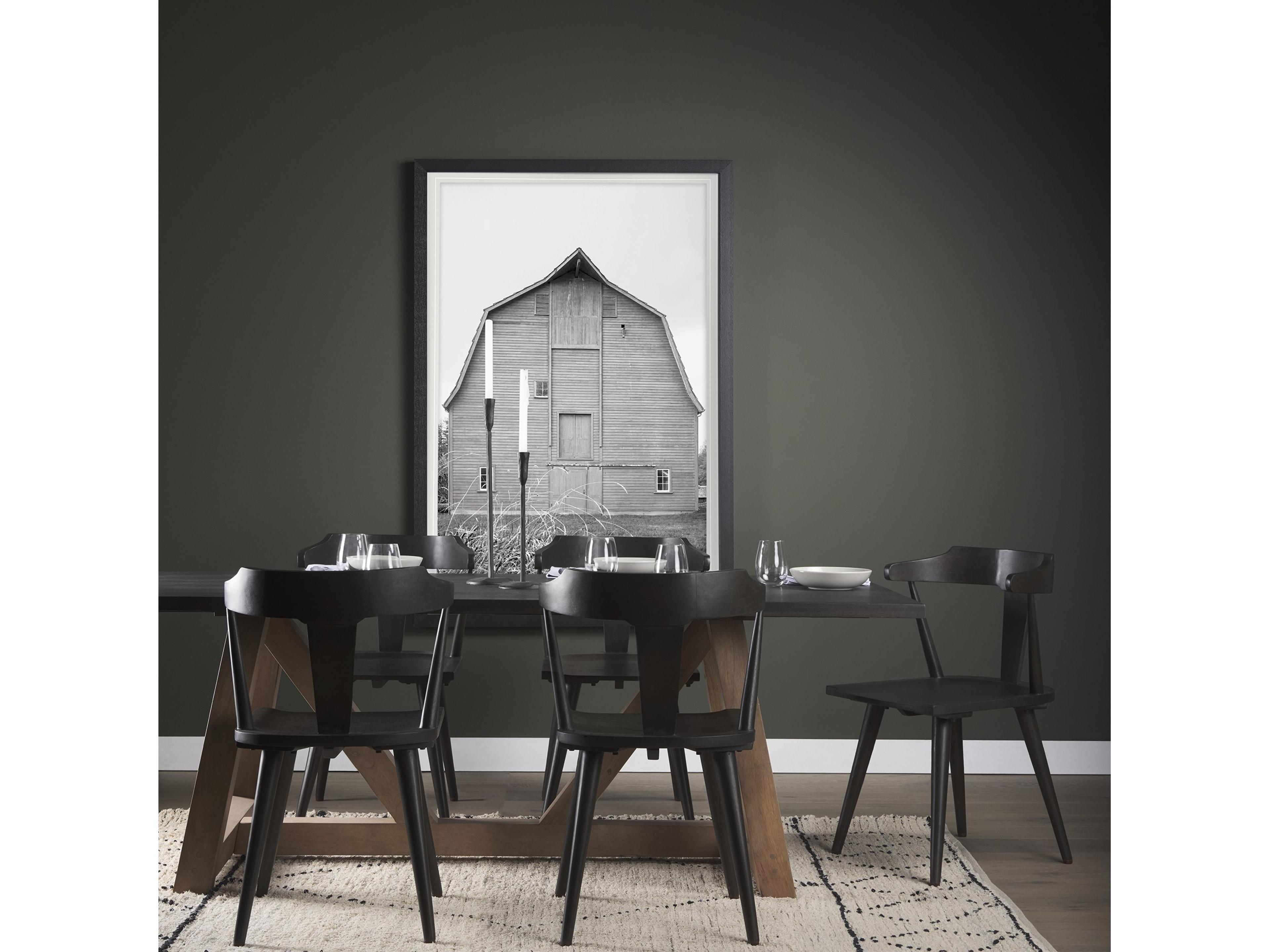 Mercana Levit (Small) Black Table Candle Holder