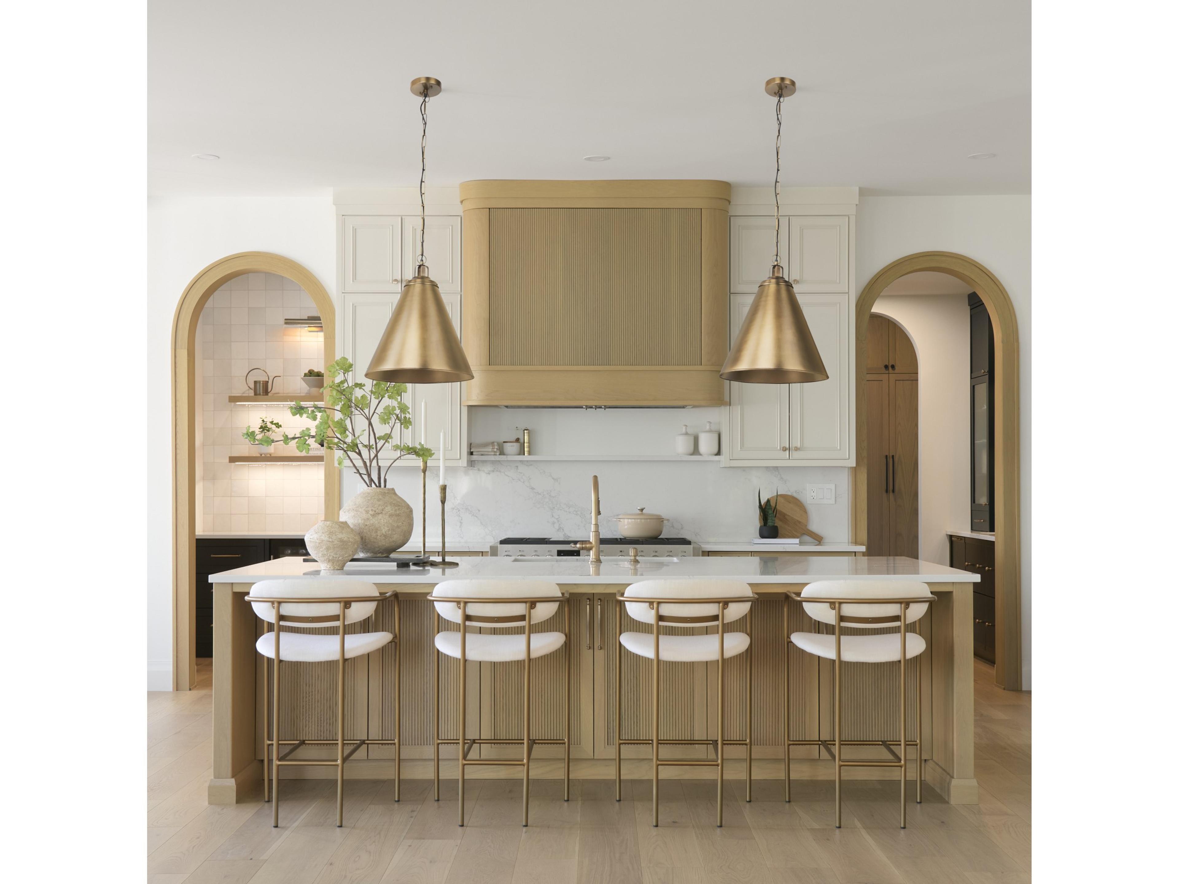 Mercana Fenton 18.0L x 18.0W x 23.0H Gold W/Gold Accents Pendant Light