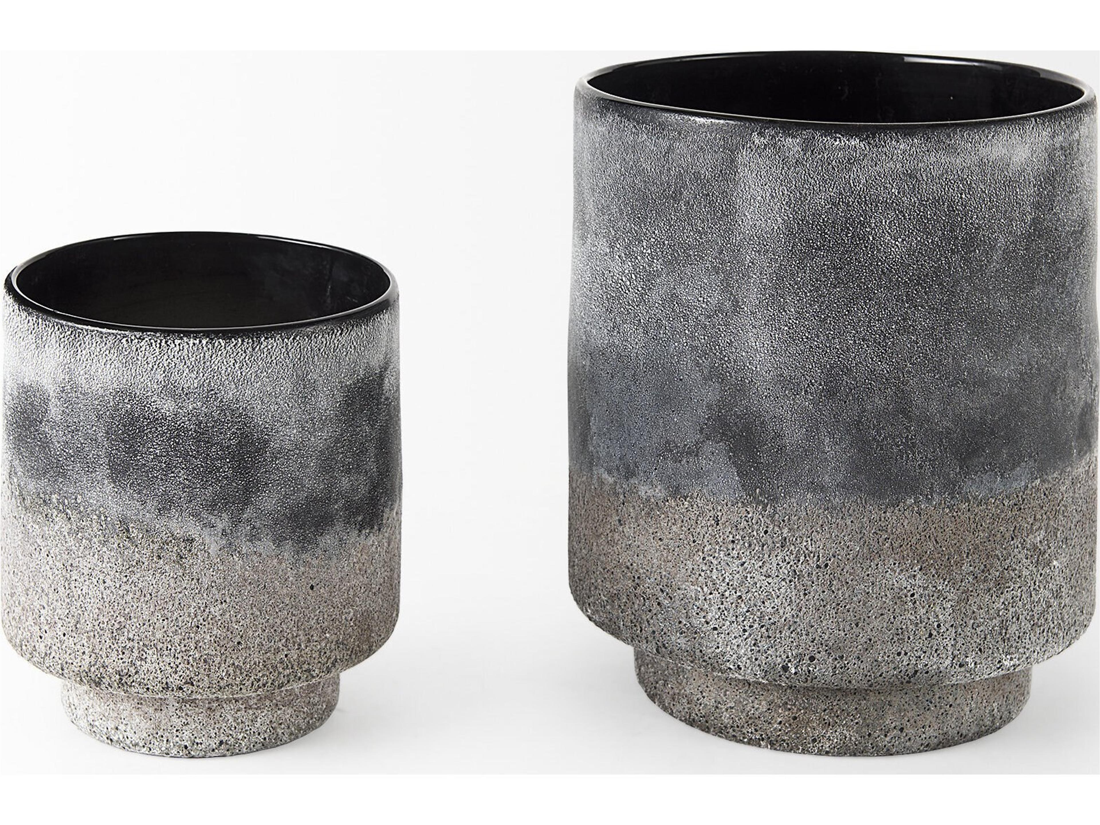 Mercana Squally 8.0L x 8.0W x 8.6H Black/Brown Glass Ombre Textured Vase