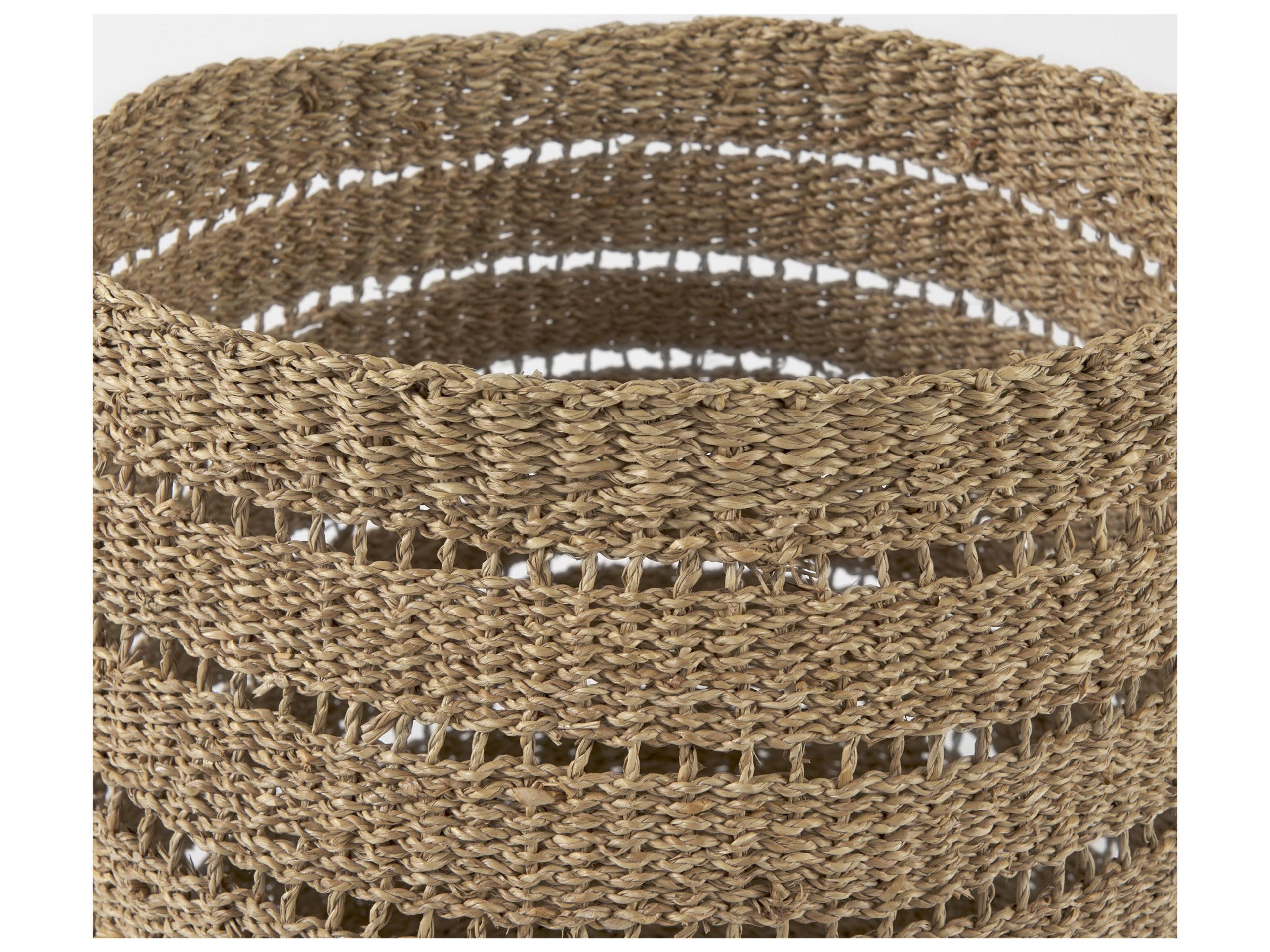 Mercana Hayes 17.7L x 17.7W x 11.8H (Set of 2) Medium Brown Seagrass Round Basket with Stripe Pattern