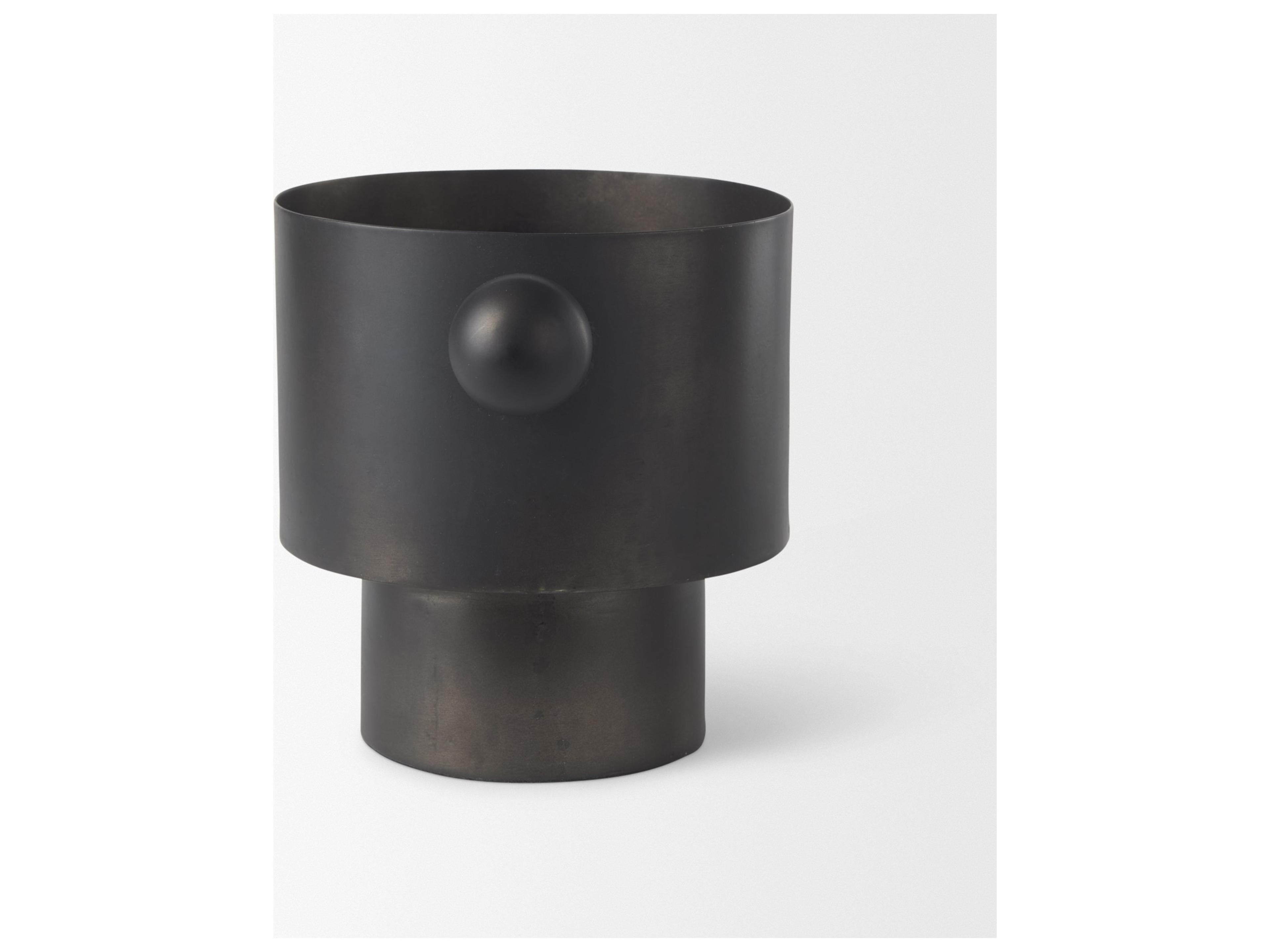 Mercana Juno 6.5H Medium Black Iron Vase