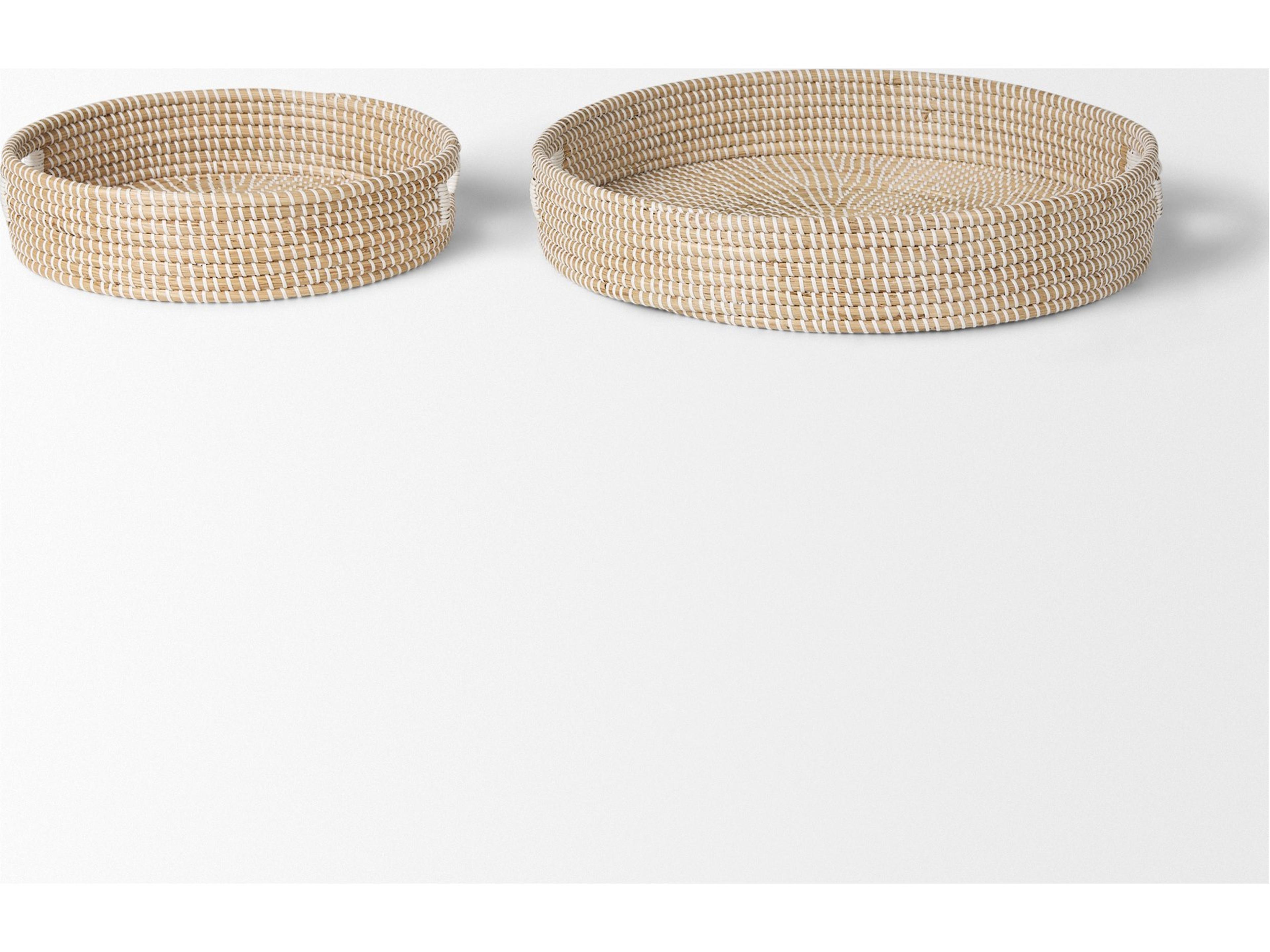 Mercana Kalama Set of 2 Large Round Seagrass Trays w/ Handles