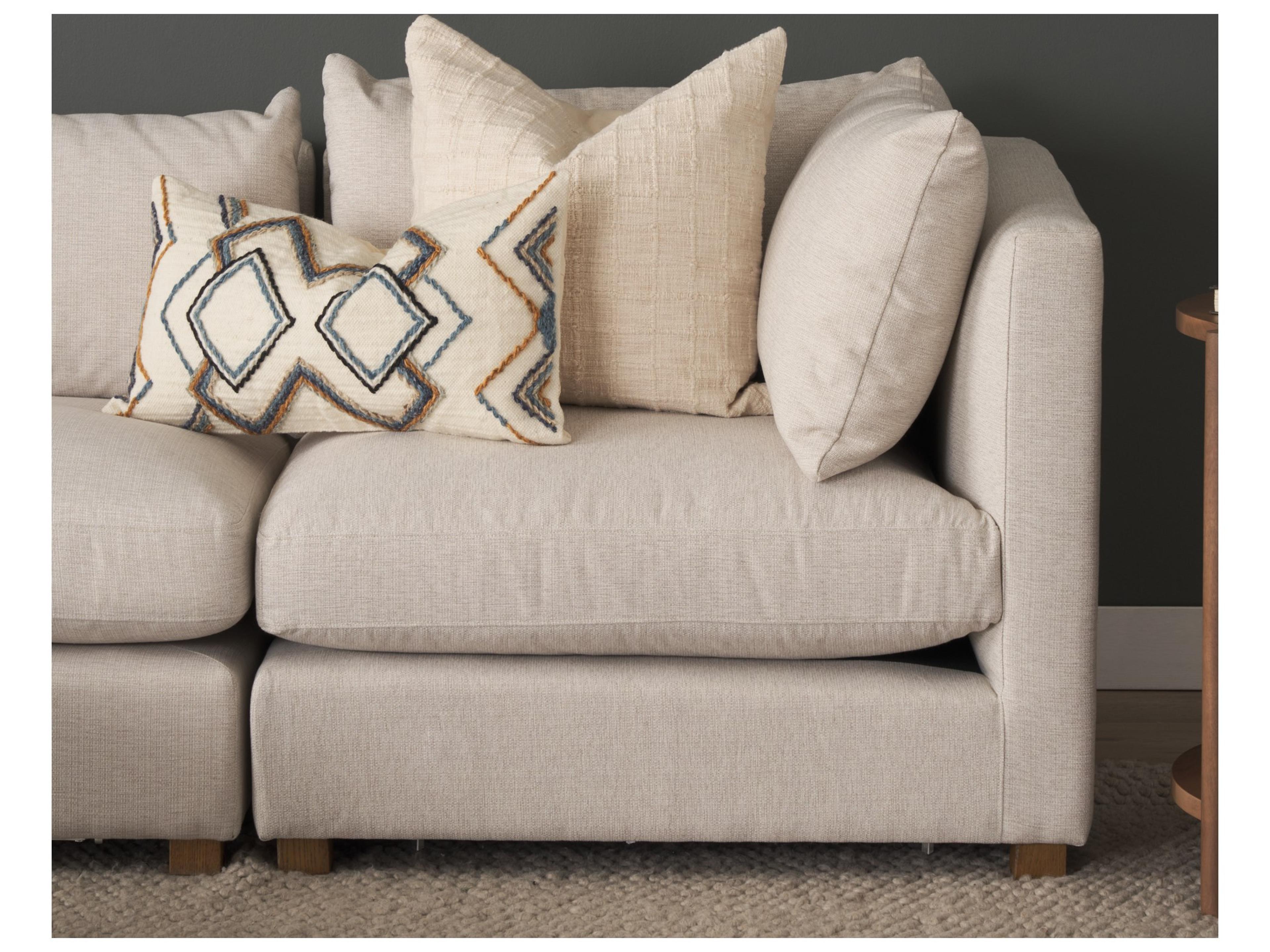 Mercana Kitt Lumbar Pillow Cover