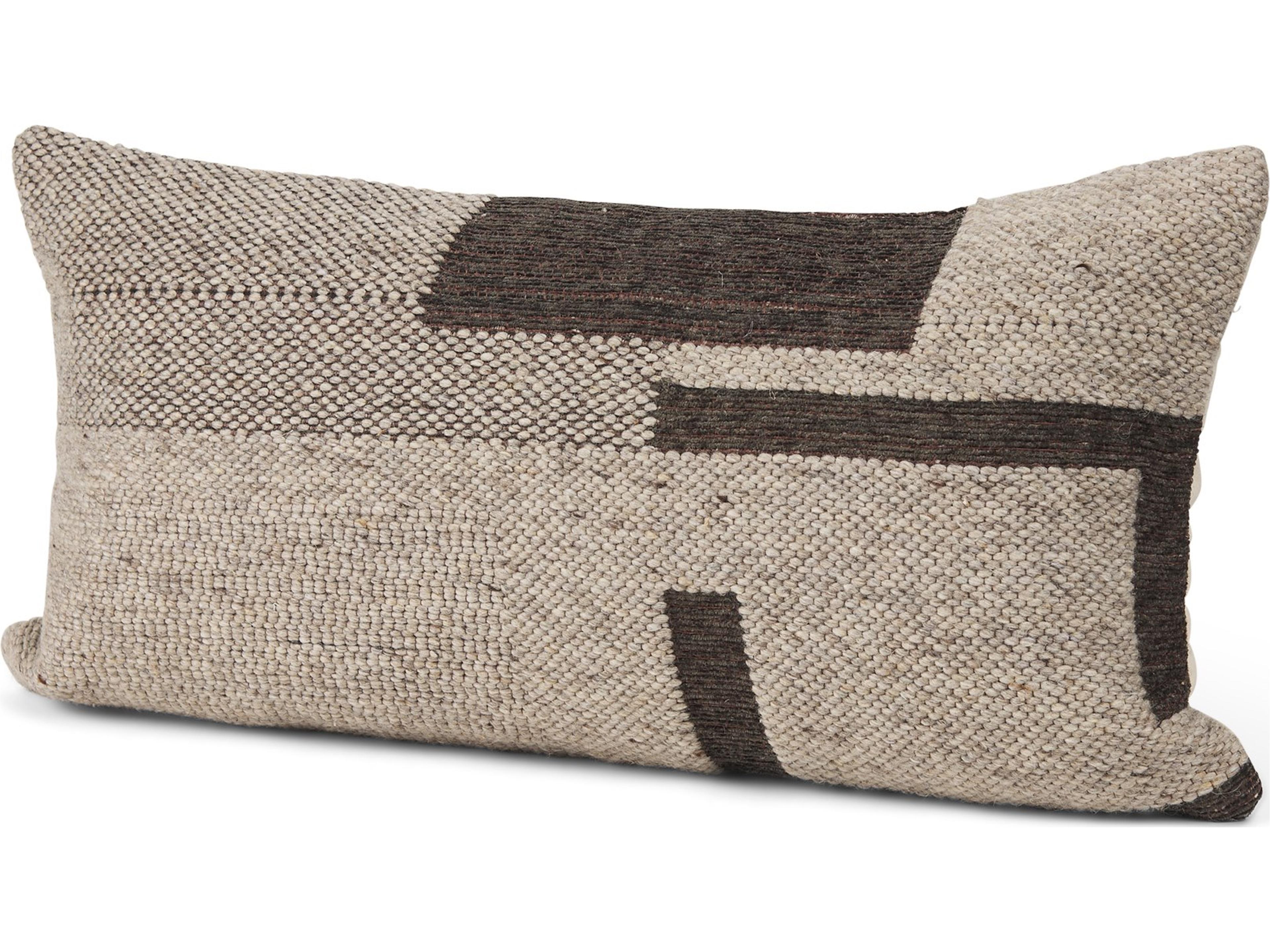 Kyle Lumbar Pillow Cover