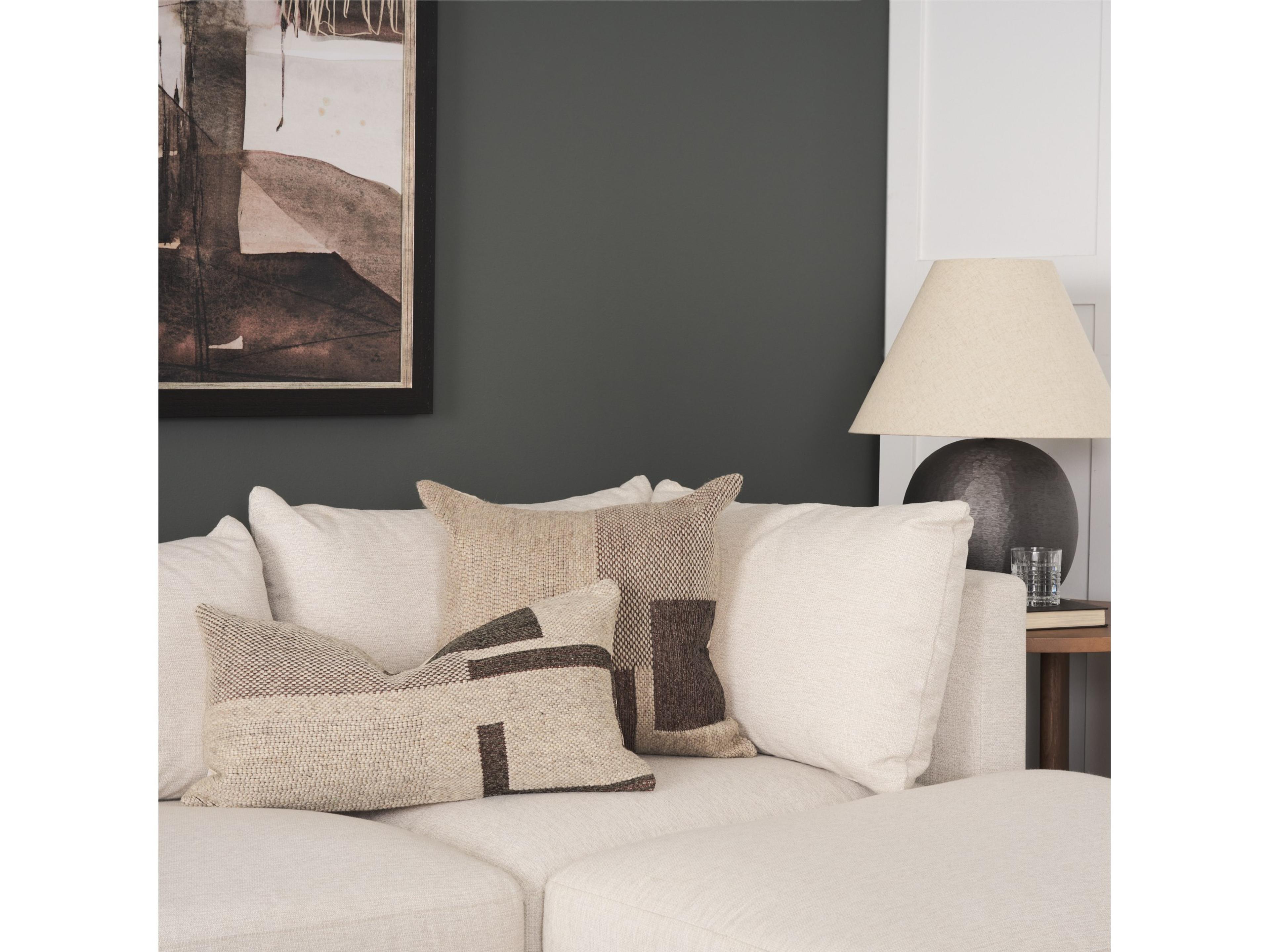 Mercana Kyle Lumbar Pillow Cover