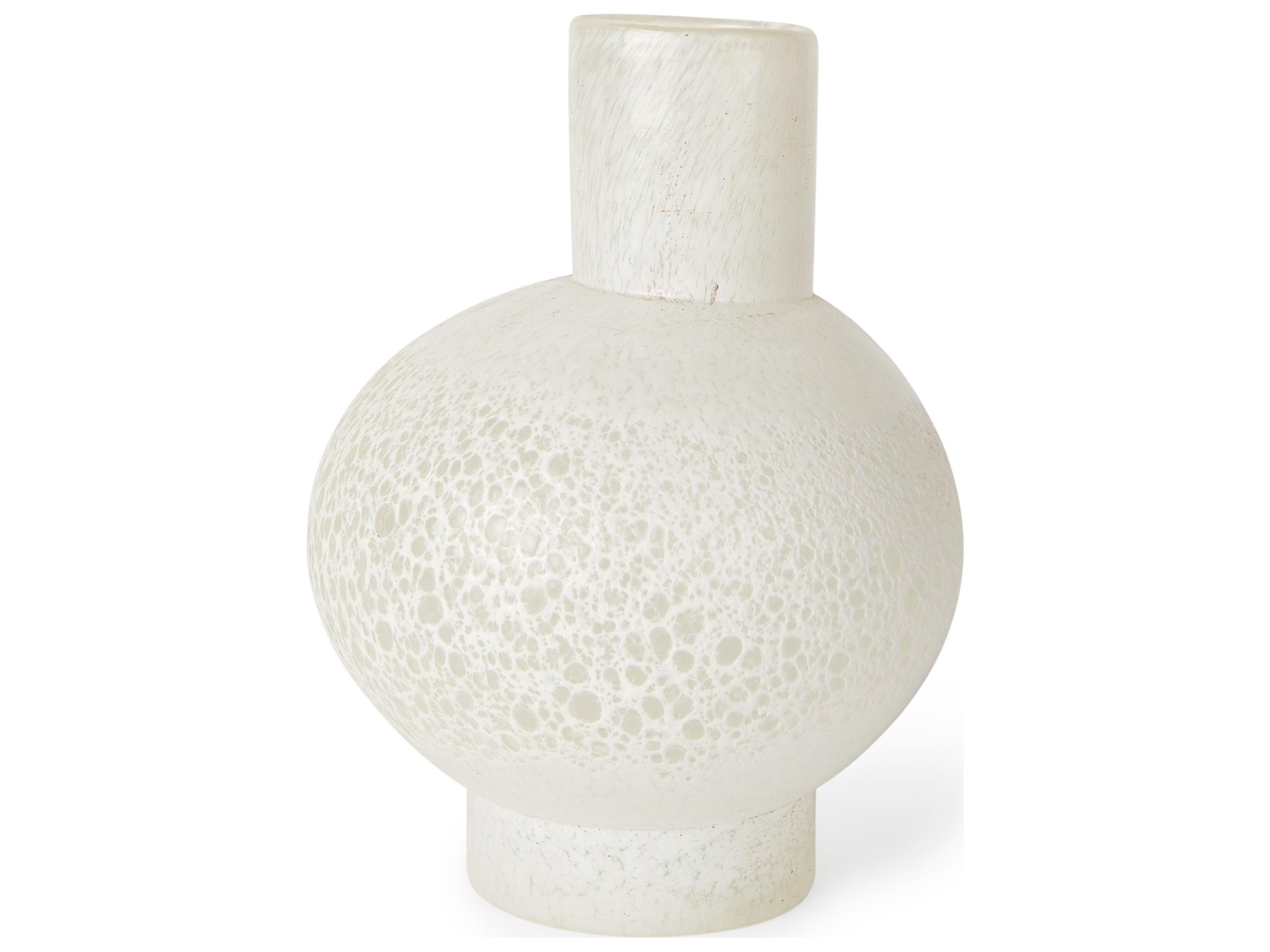 Heket Short White Glass Vase