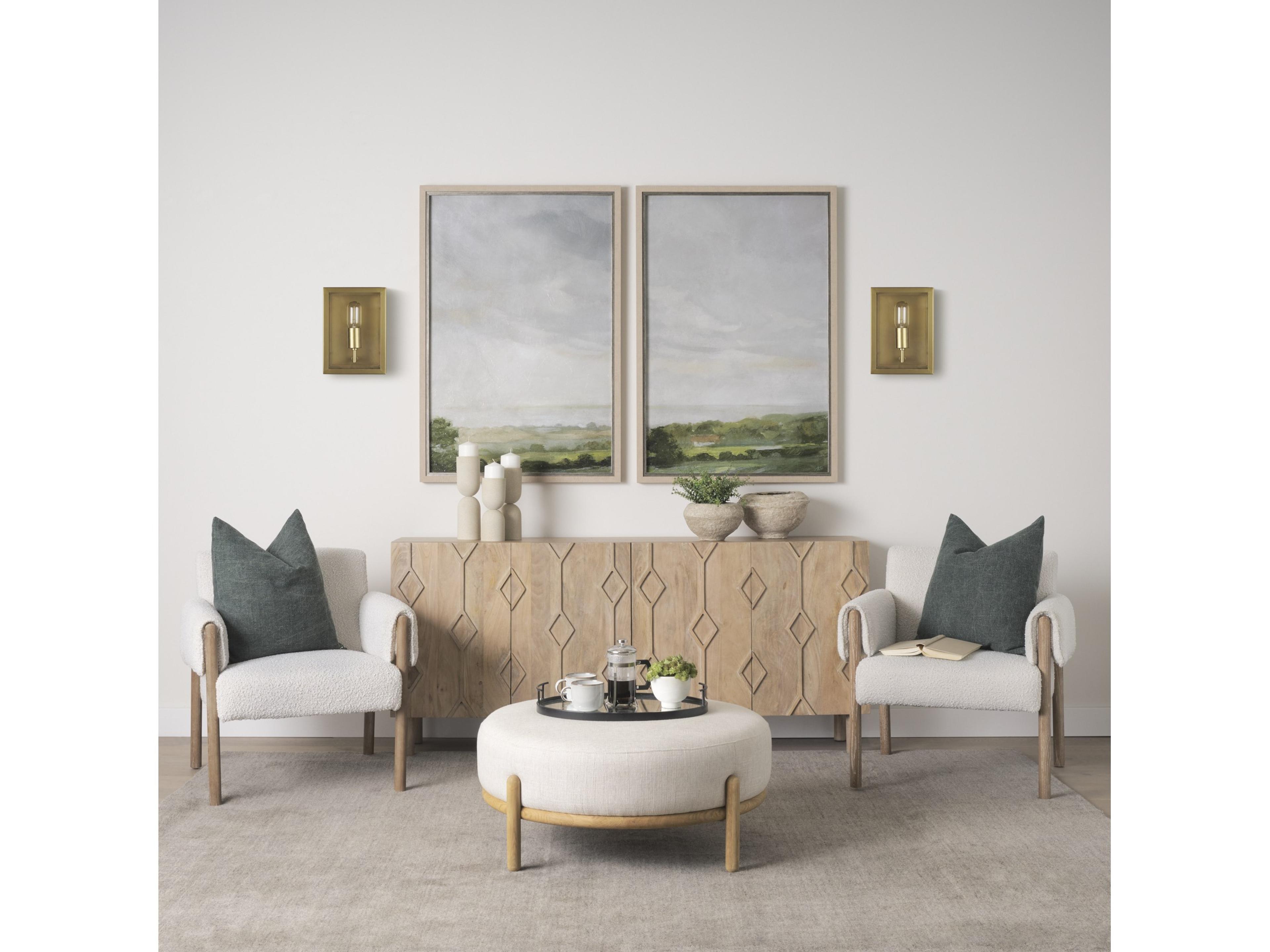 Mercana Cairn Brushed Gold Metal w/ Glass 1-Light Wall Sconce