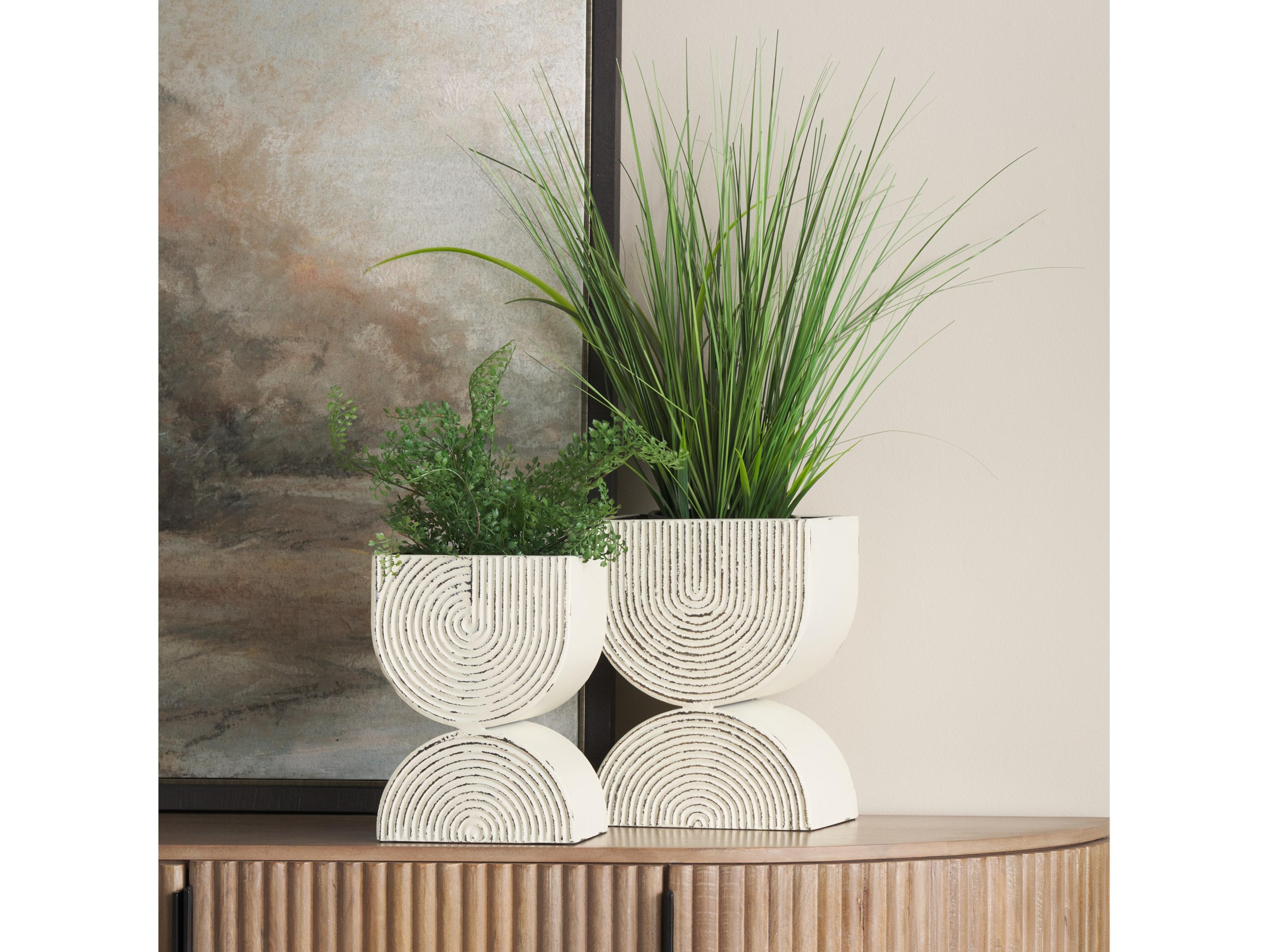Mercana Medina Off White w/ Gold Antiquing Tall Metal Planters (Set of 2)