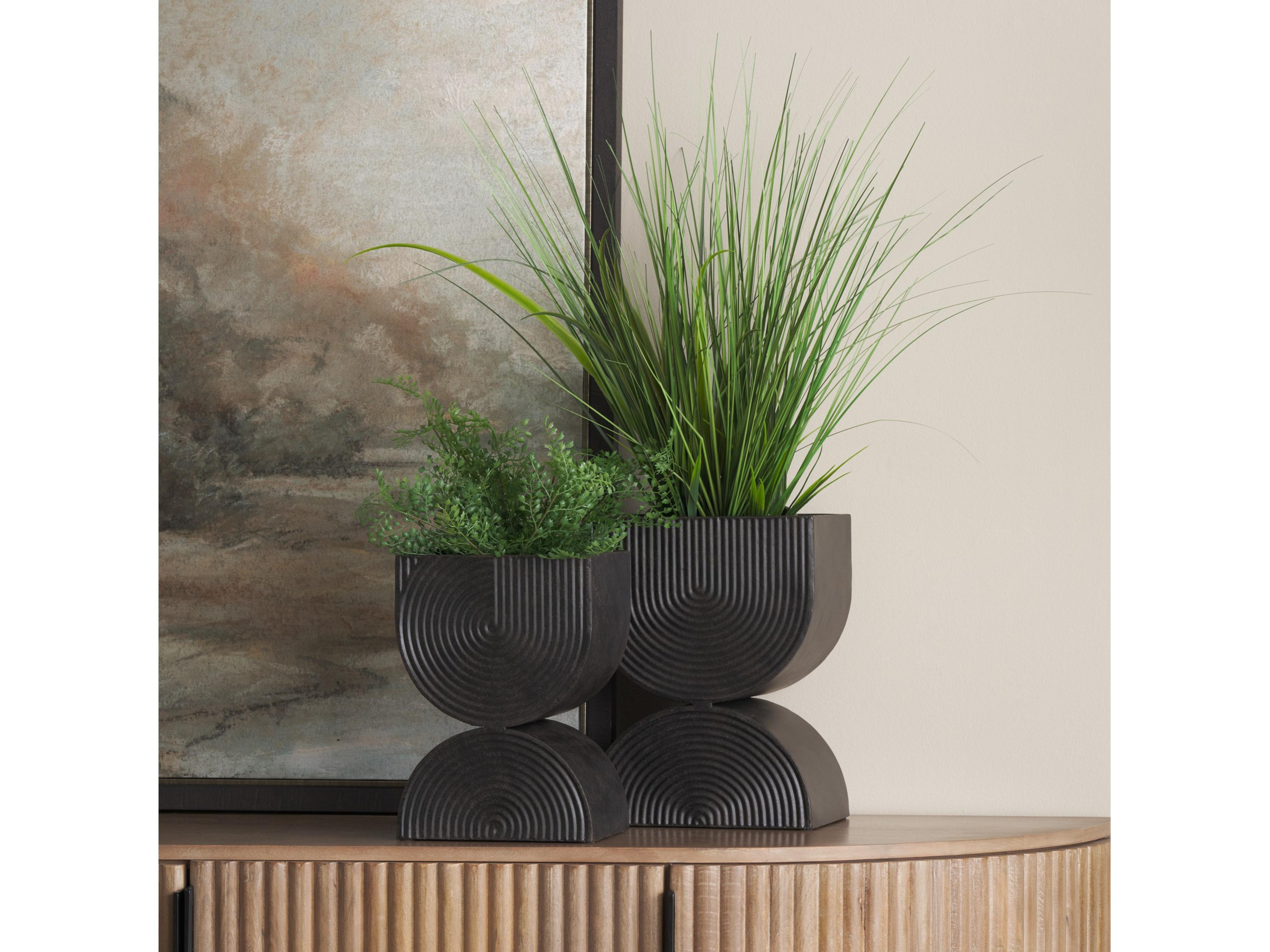 Mercana Medina Antiqued Black Tall Metal Planters (Set of 2)