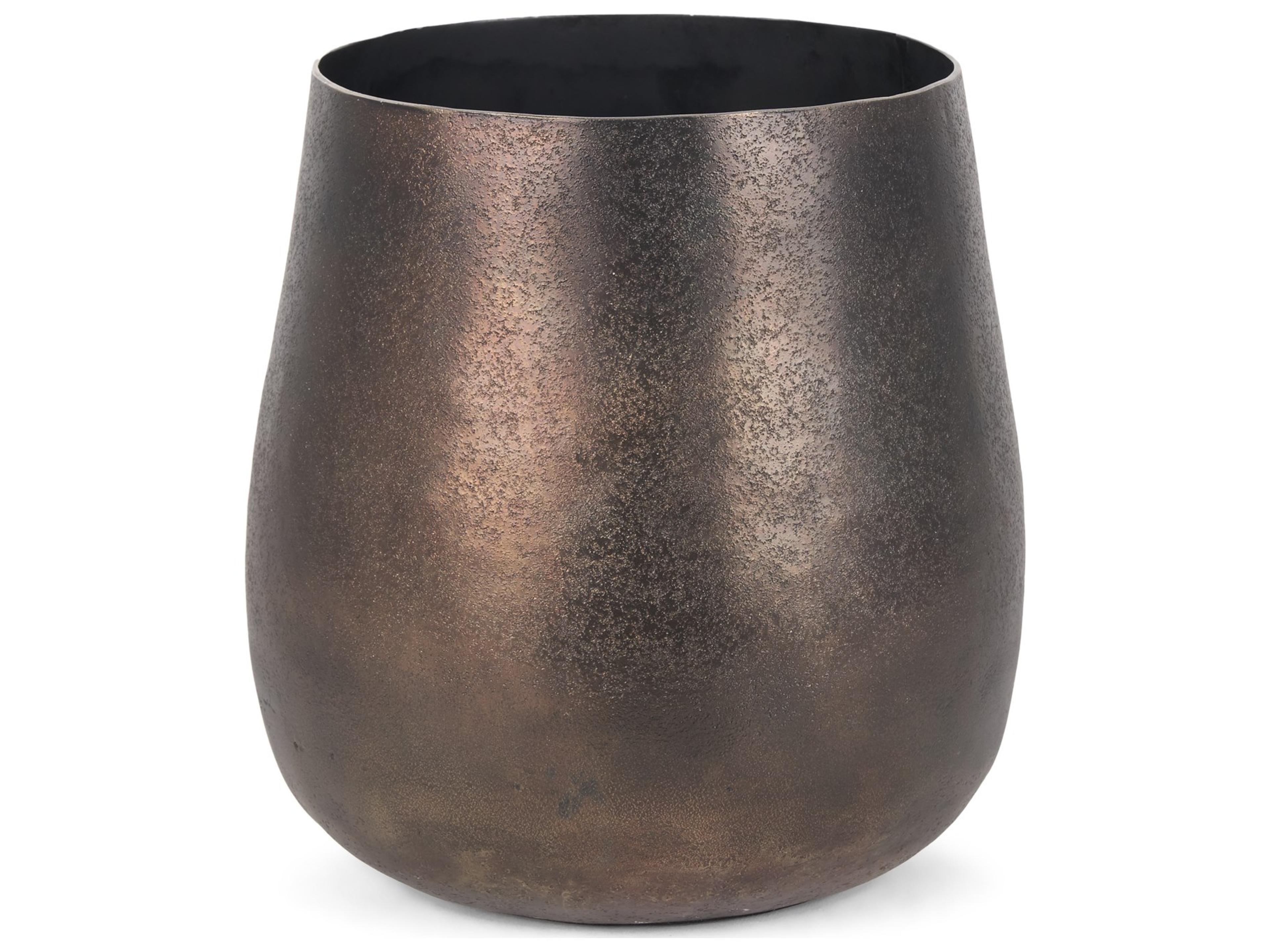 Quade Small Gold Metal Planter