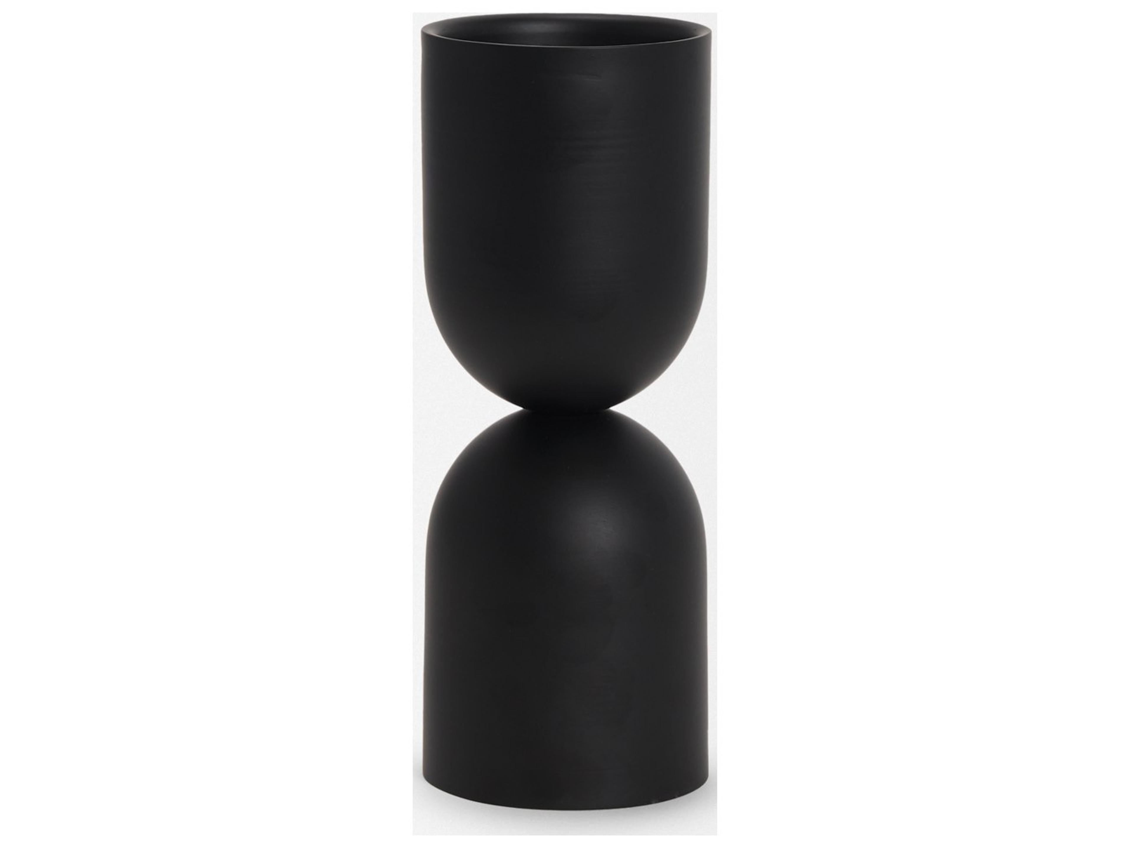 Mercana Qamra Short Black Metal Pillar Candle Holder