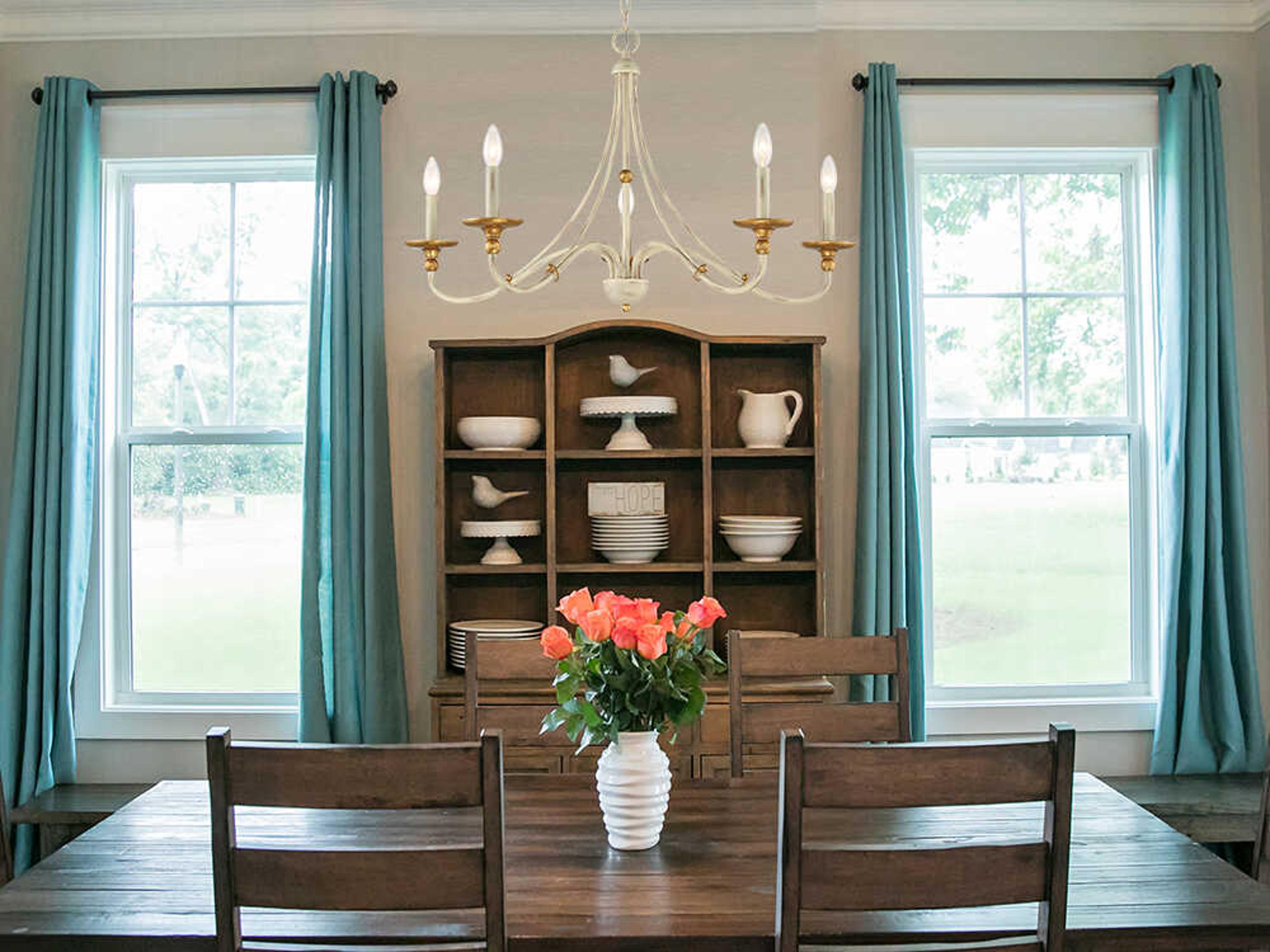 Minka Lavery Westchester County 5-Light Farm House White Gilded Gold Leaf Off Candelabra Chandelier