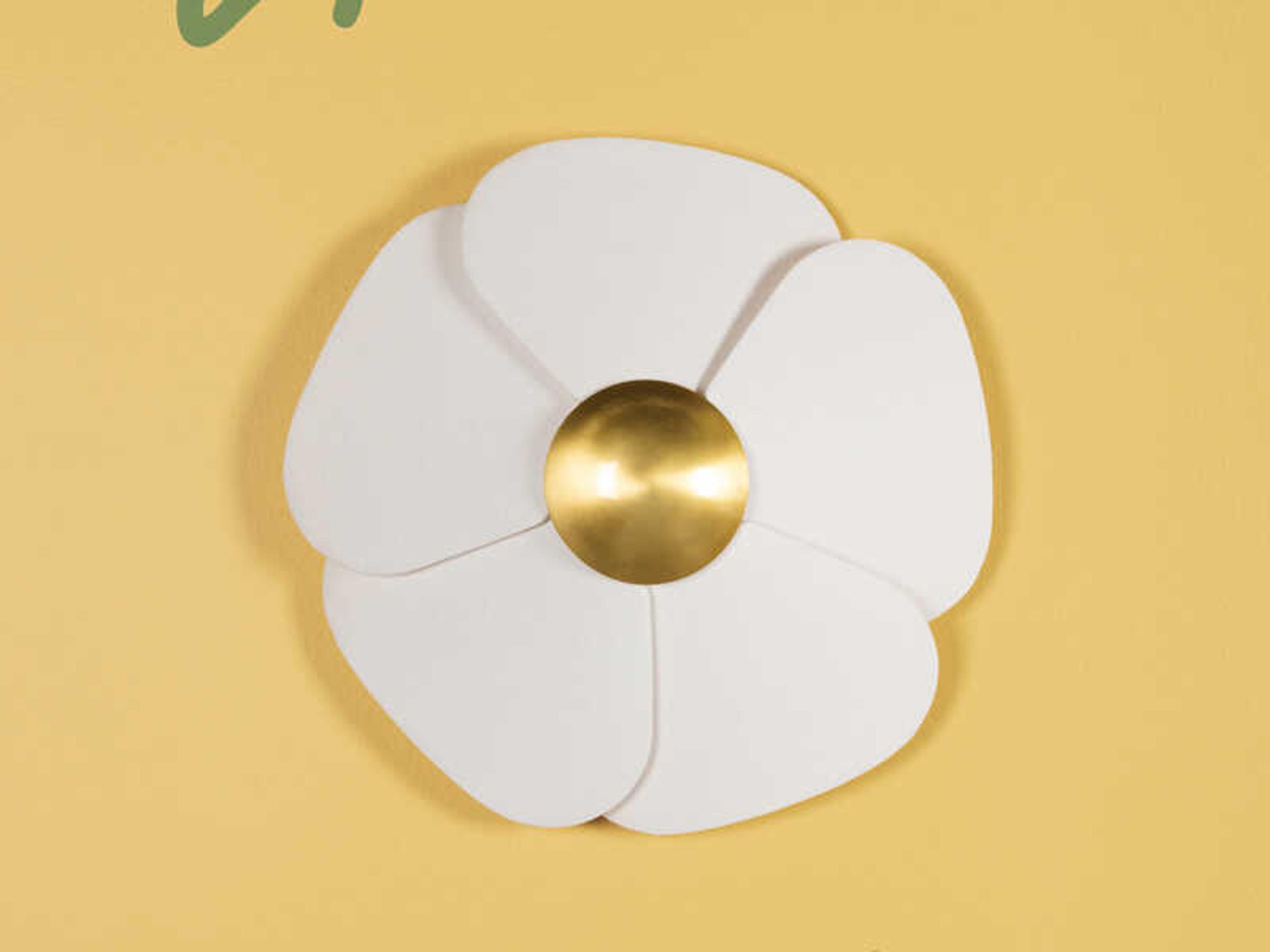 Mitzi Madeline 1-Light Aged Brass LED Flush Mount