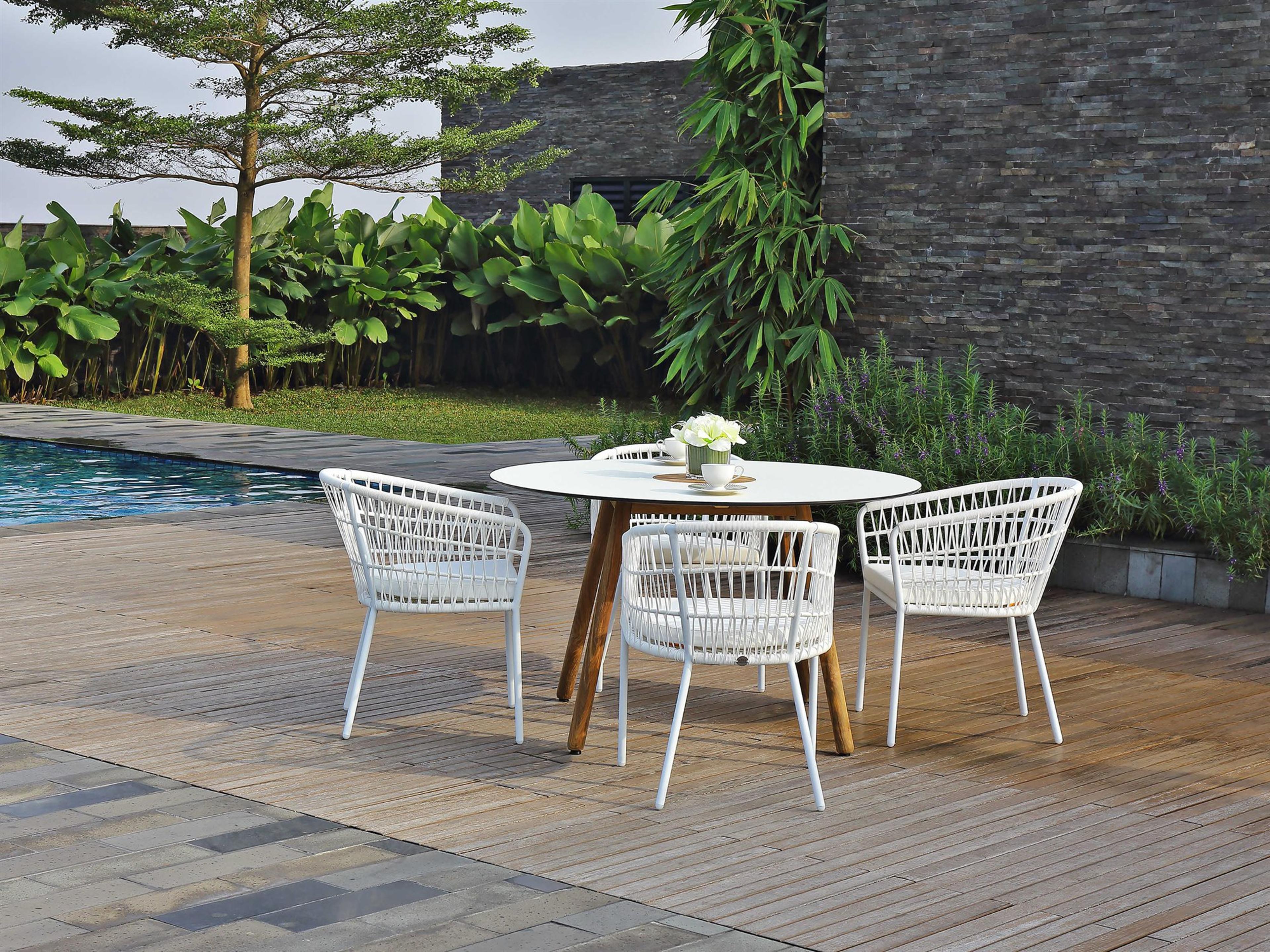 Bono Teak Outdoor Dining Set