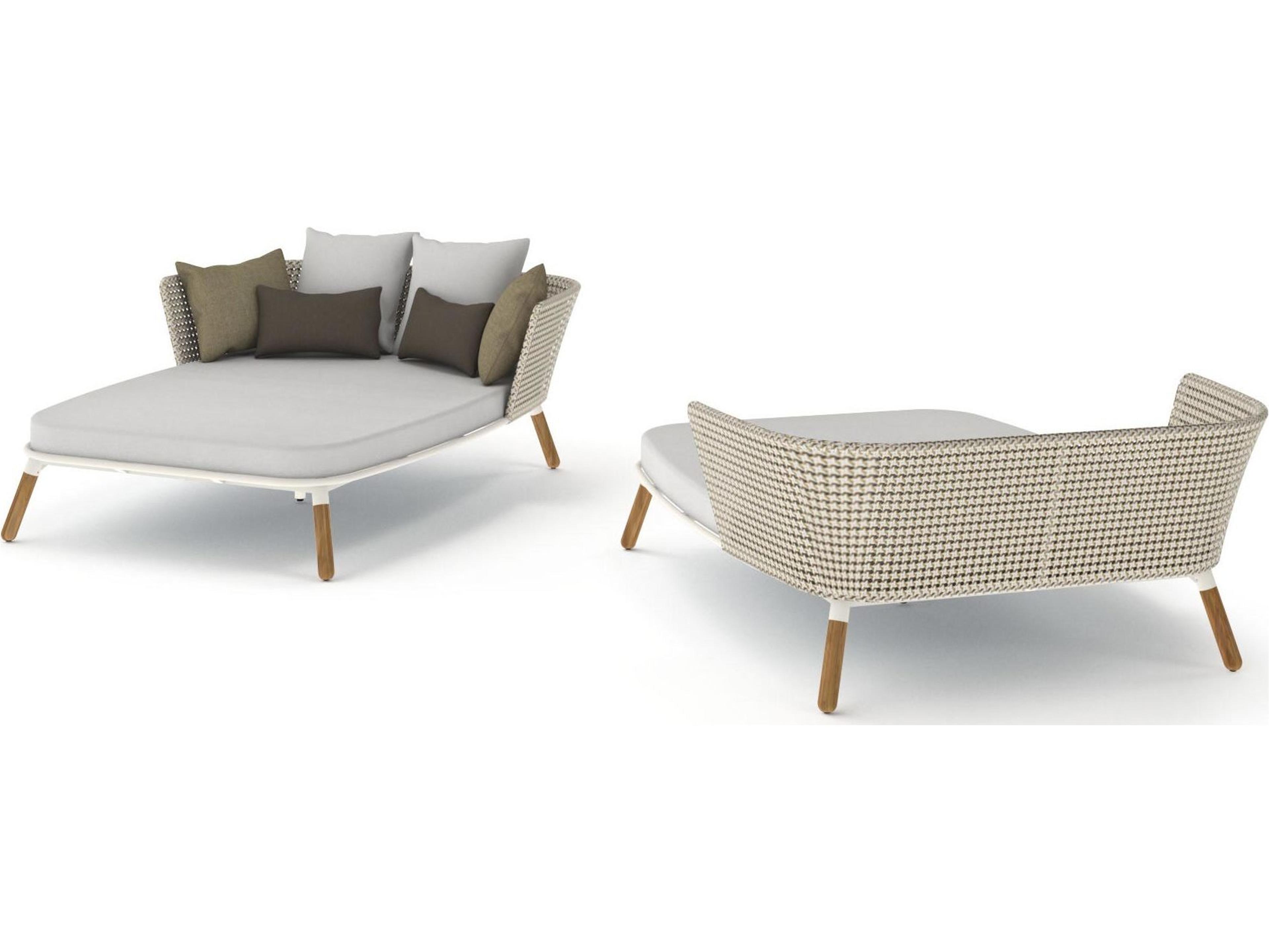 MamaGreen Daisy Mae Teak Wicker Outdoor Patio Daybed