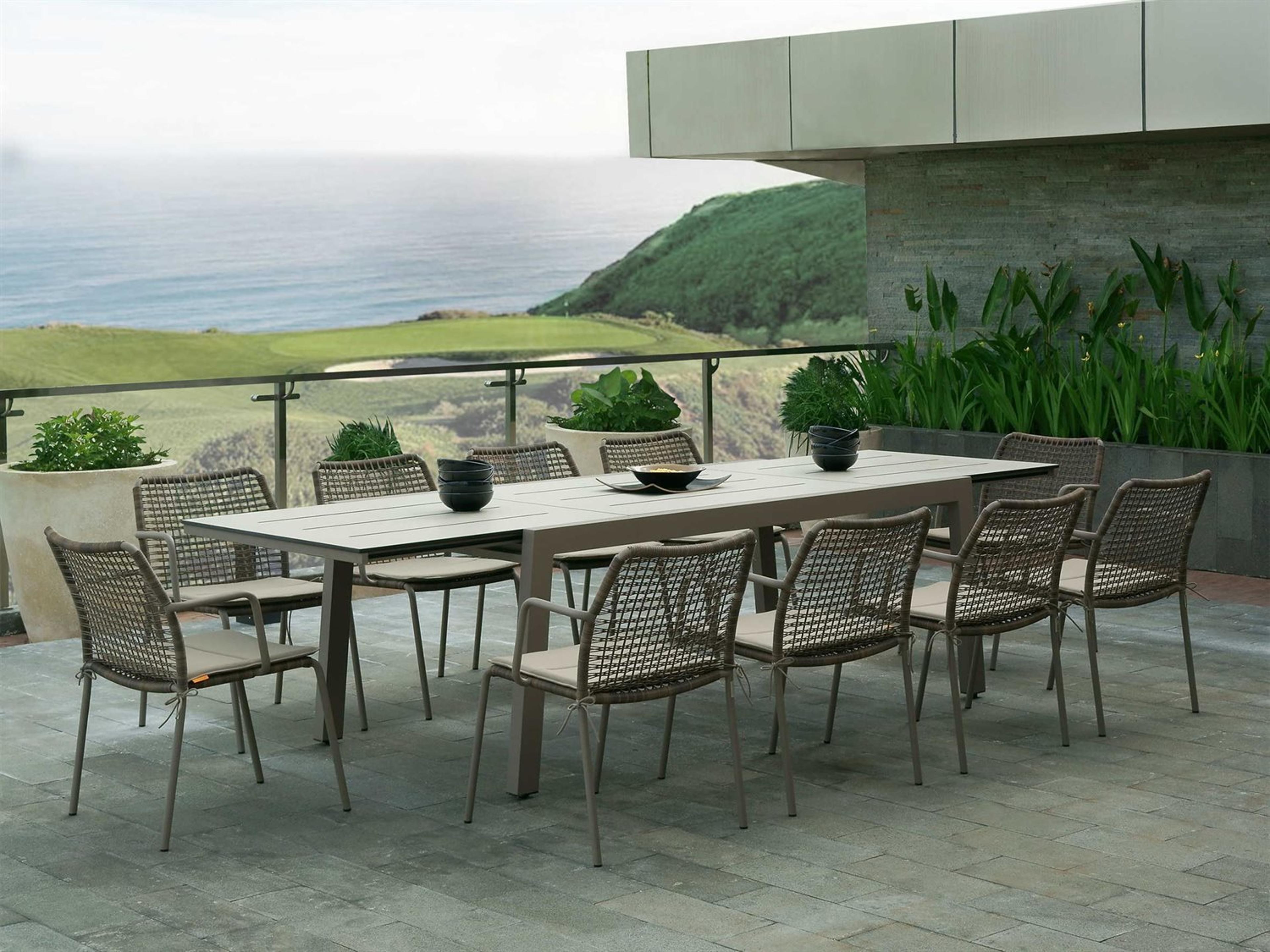 Baia Aluminum Outdoor Dining Set