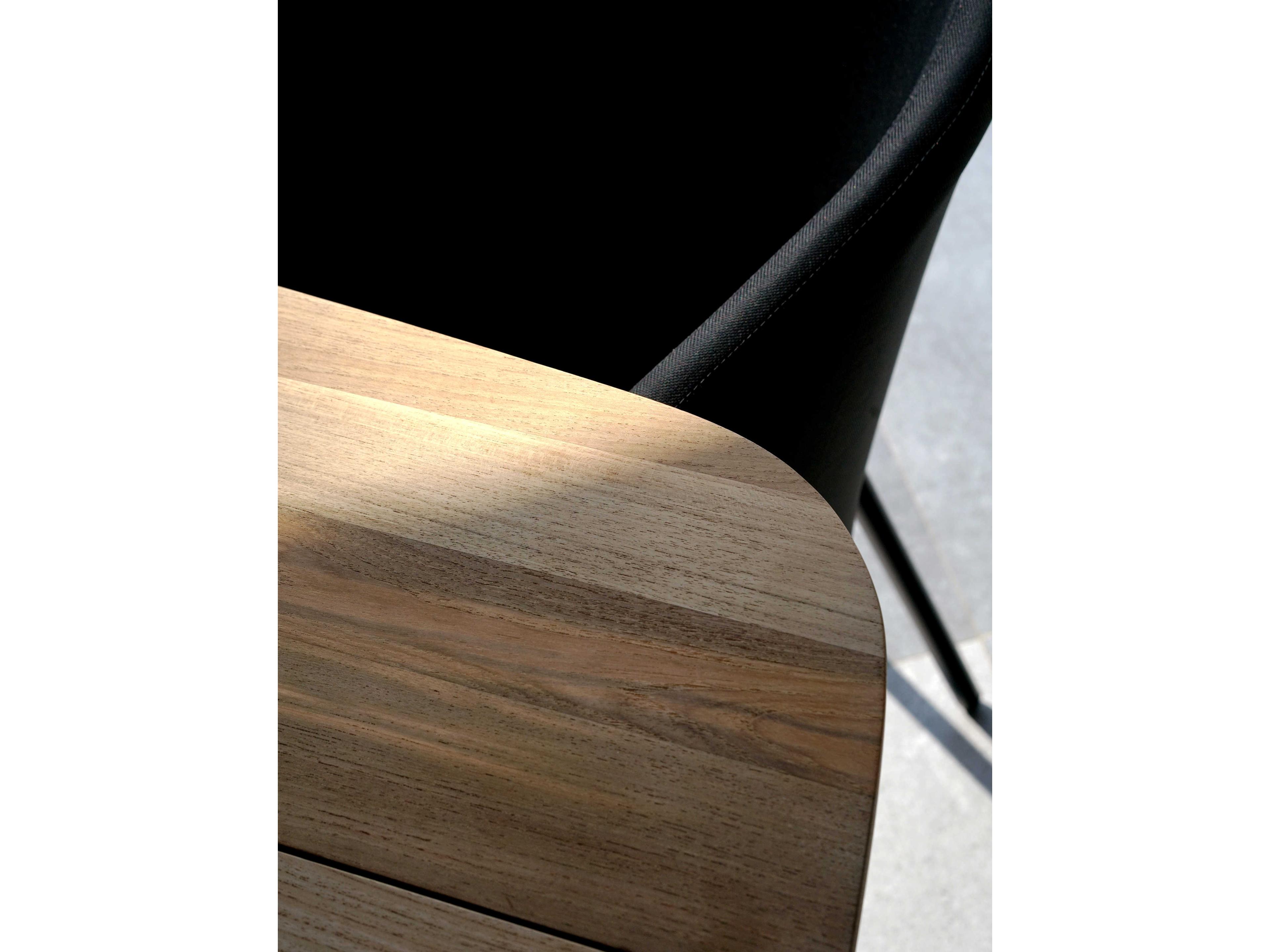 MamaGreen Zupy Aluminum Cushion Outdoor Patio Dining Chair