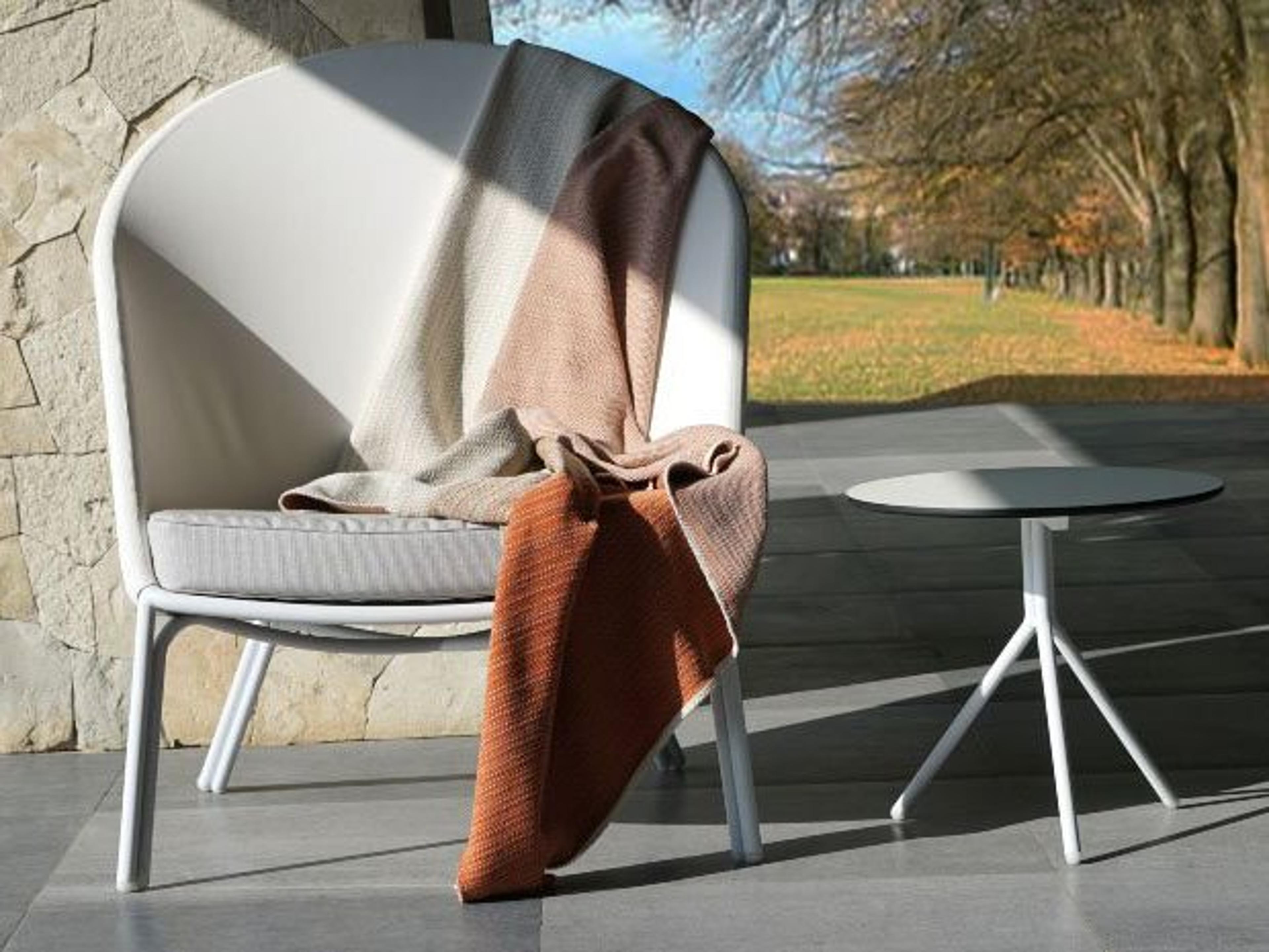 MamaGreen Zupy Aluminum Cushion Patio Lounge Set