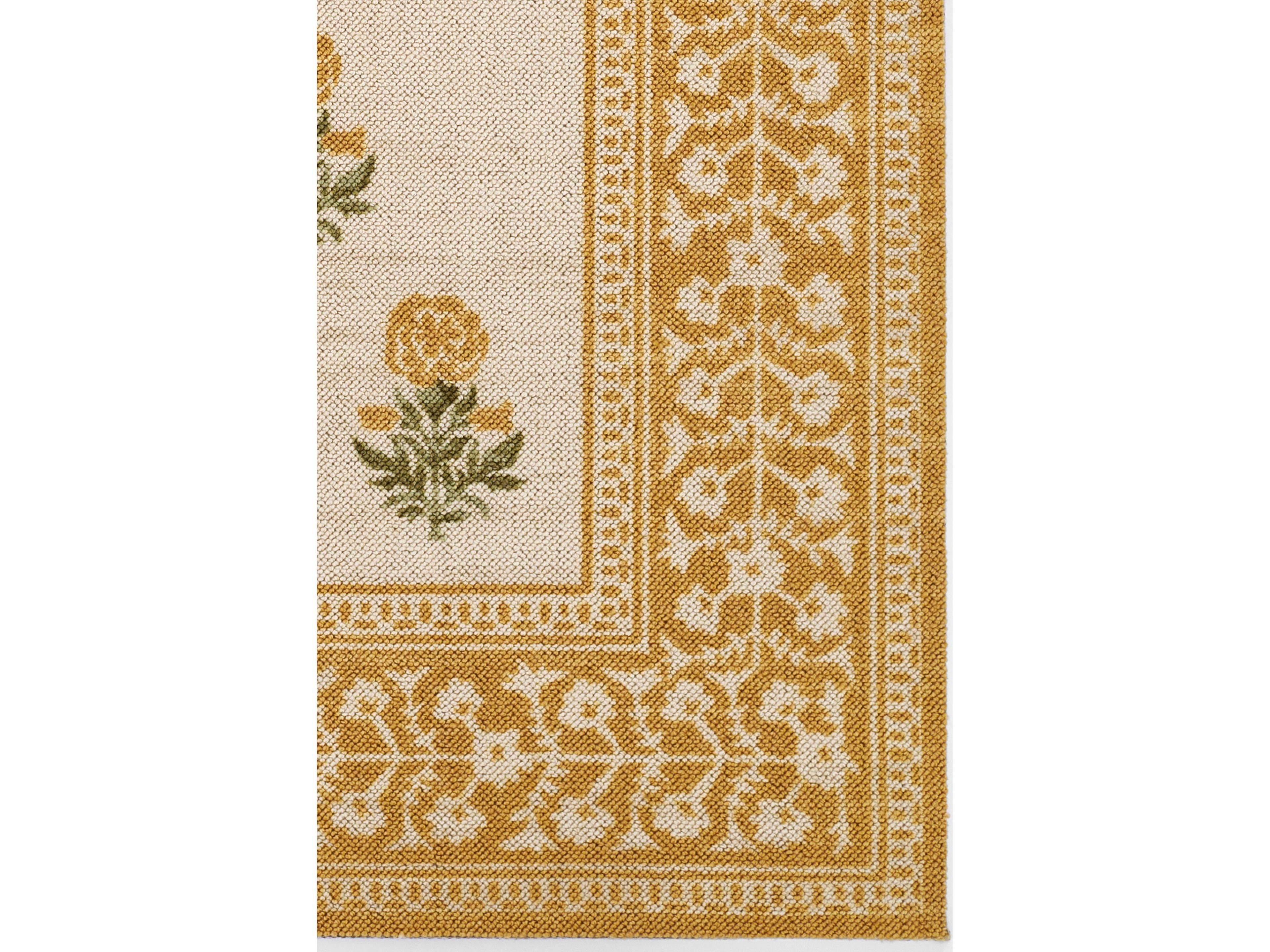 Momeni Bibury Bordered Runner Area Rug