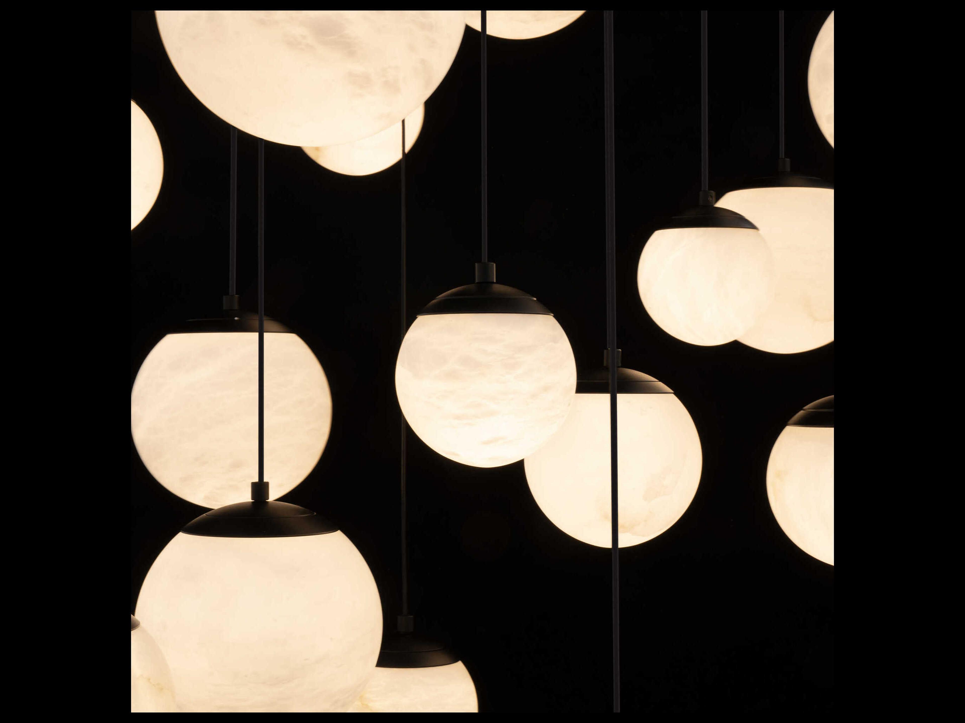 Modern Forms Pisces 25-Light Black Globe Pendant