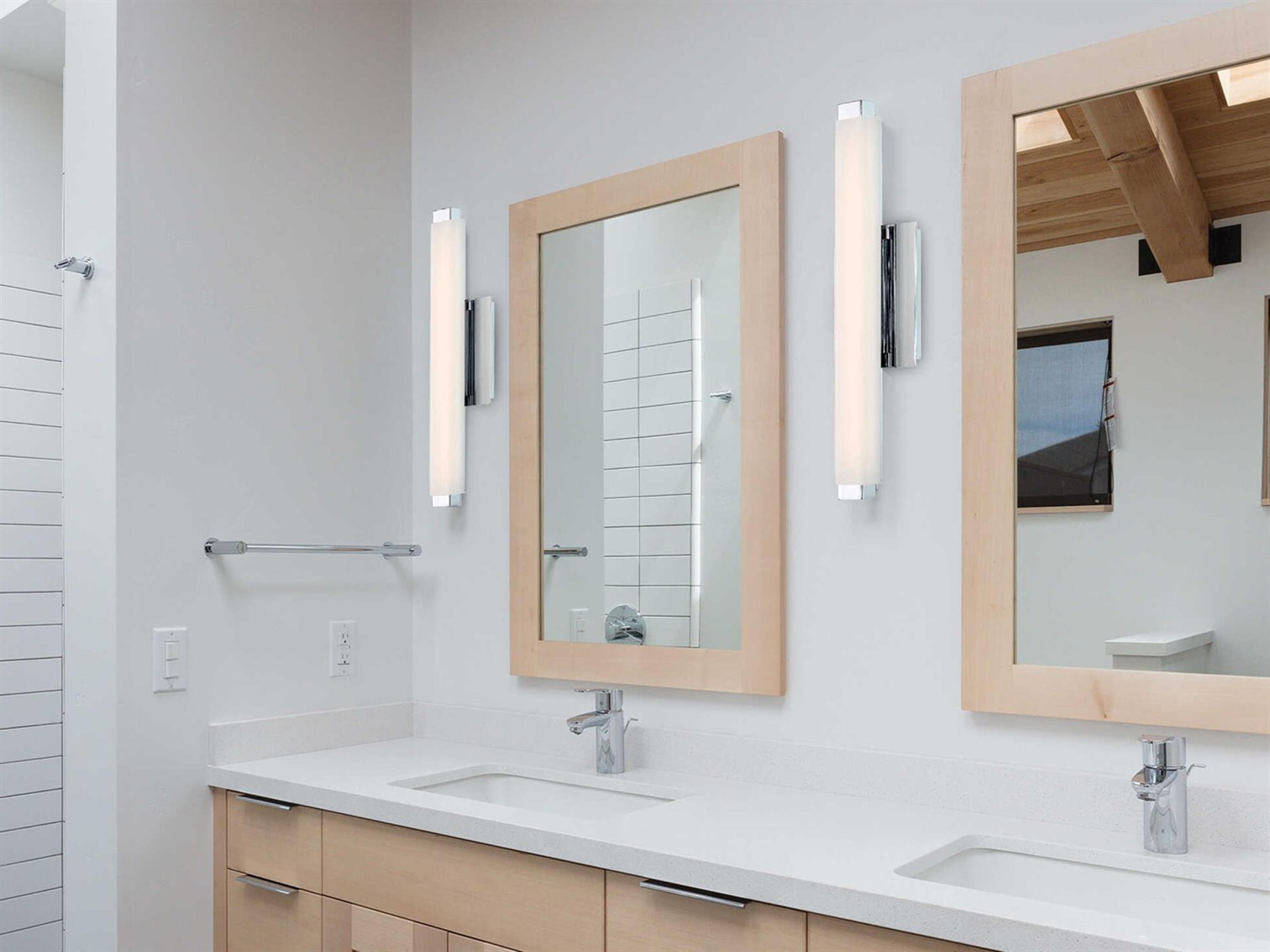 Modern Forms Mini Vogue 1-Light Chrome LED Vanity Light