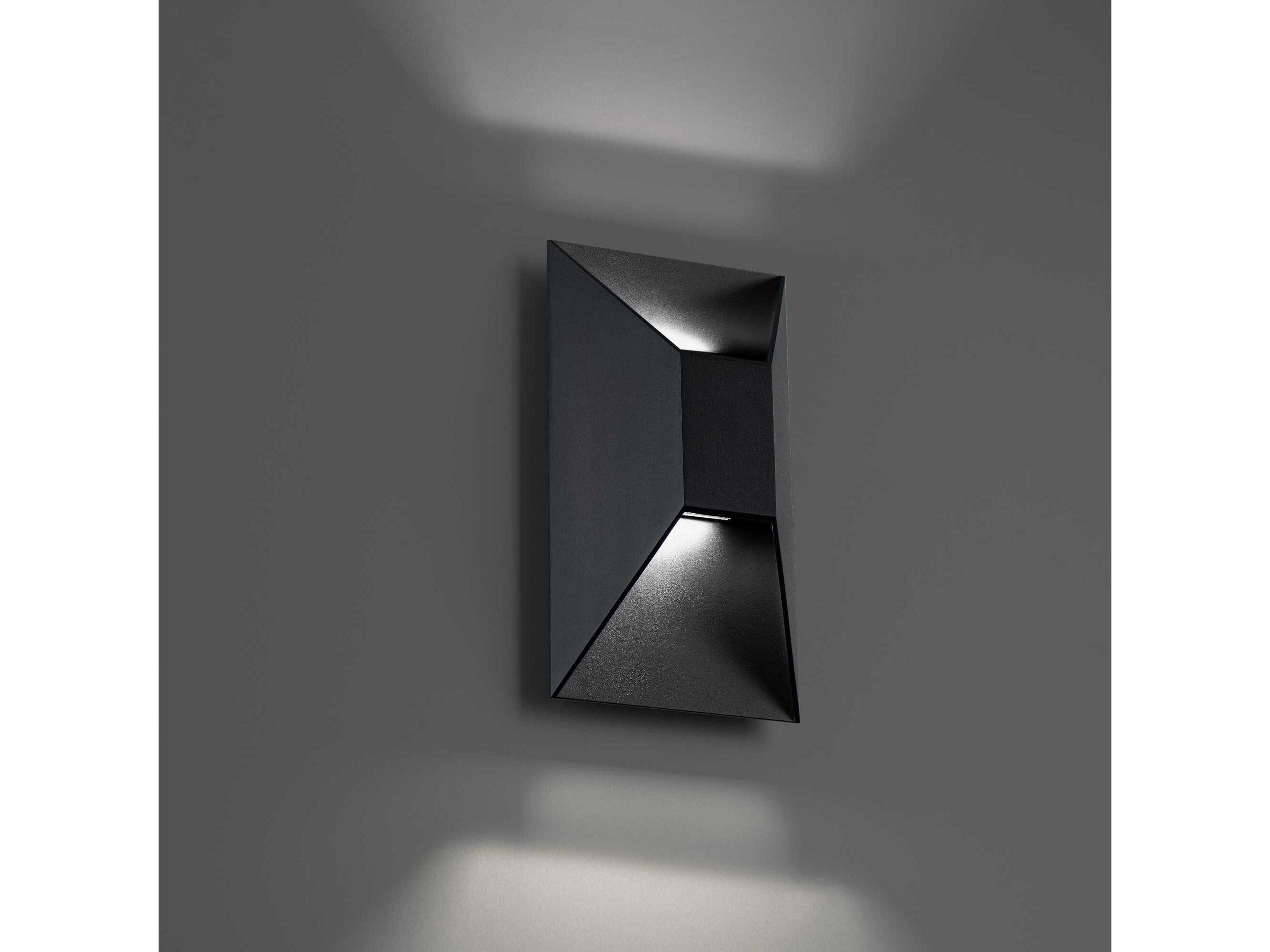 Modern Forms Maglev 2 - Light Outdoor Wall Light