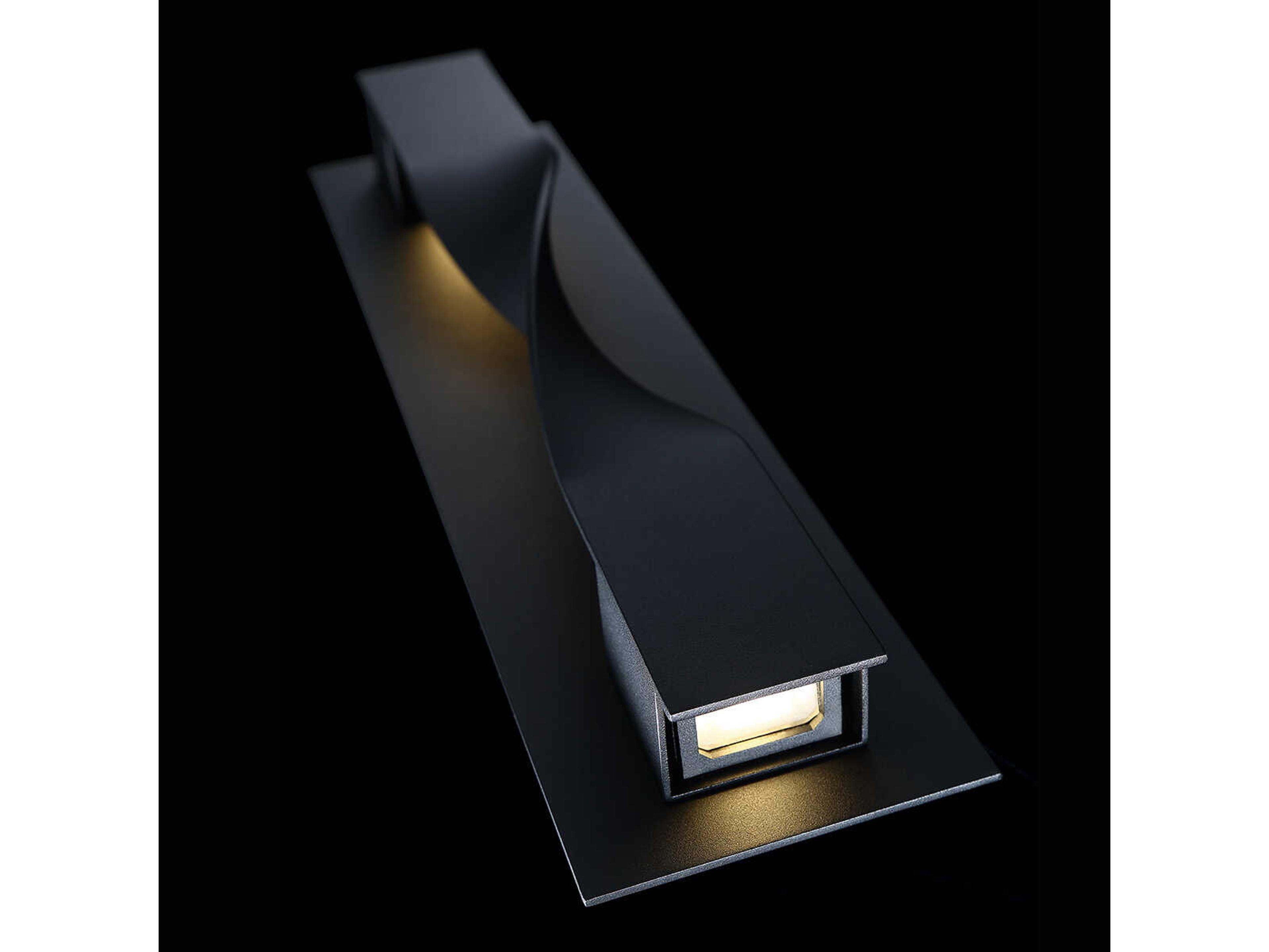 Modern Forms Twist 2 - Light Outdoor Wall Light